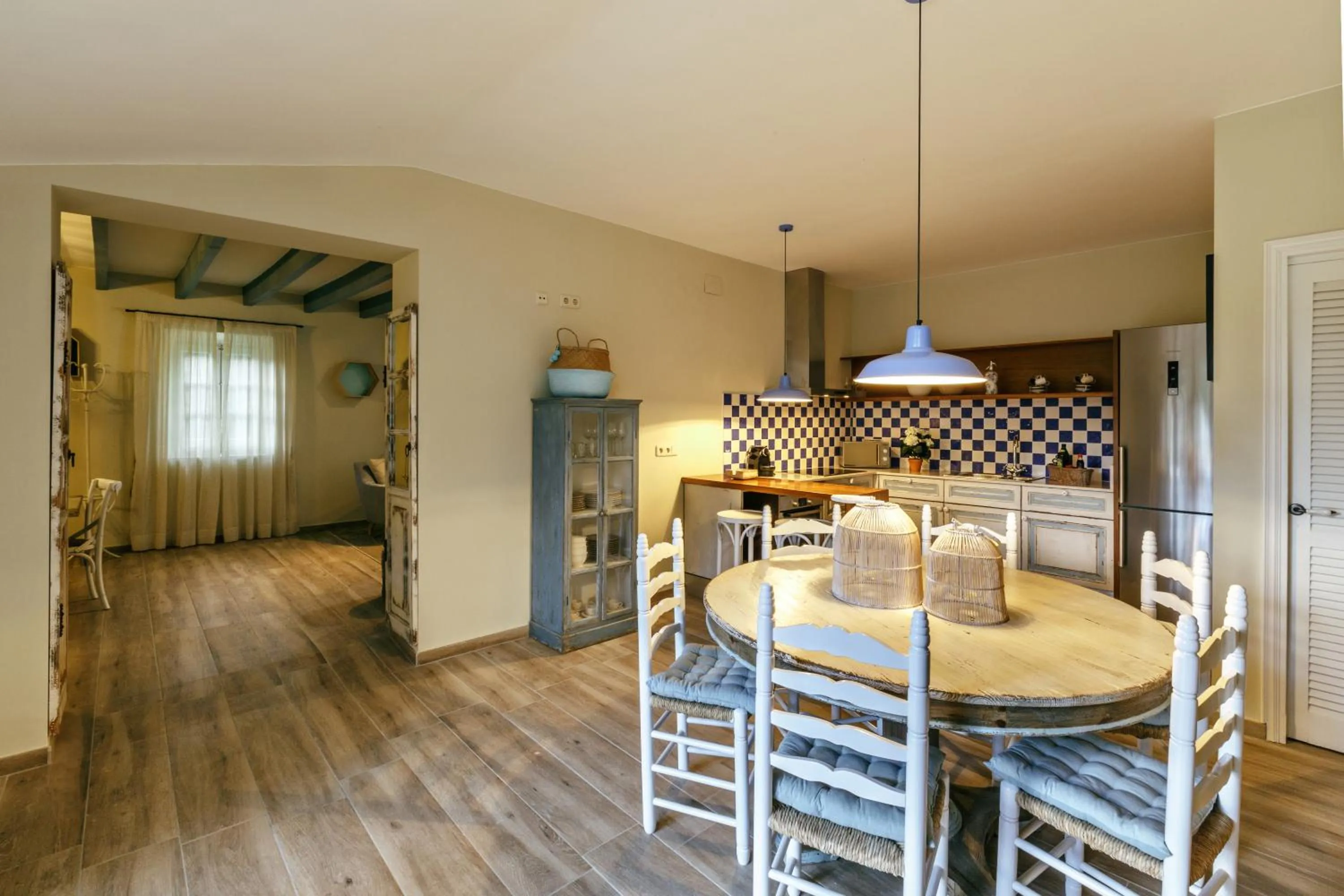 Kitchen or kitchenette in Masos Can Sot