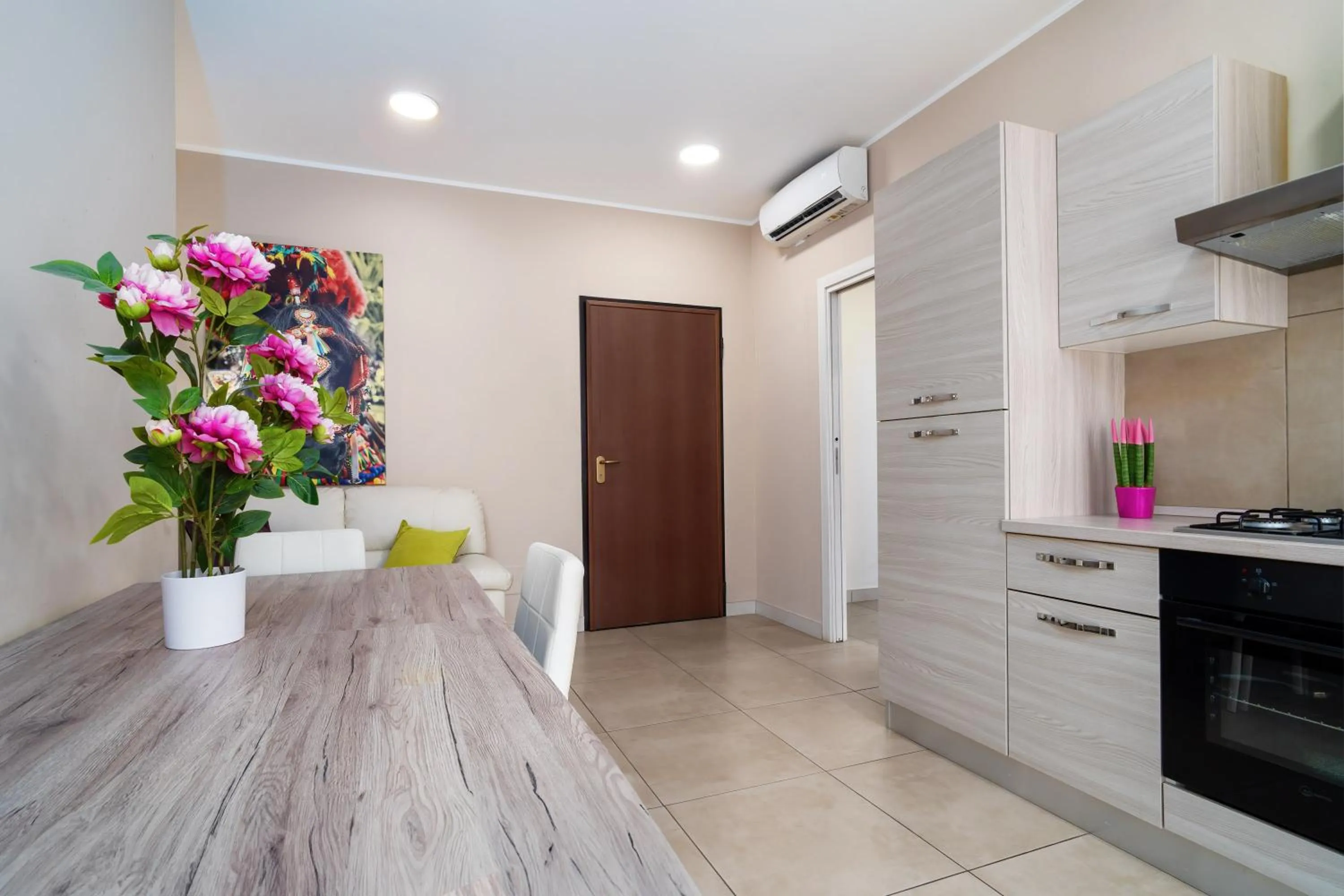 air conditioner in Residence Palazzo dei Delfini by RECEPTIO