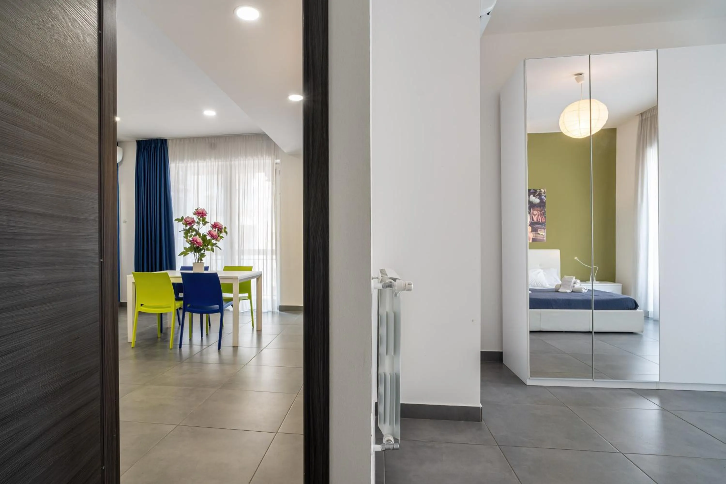 Photo of the whole room, Bed in Residence Palazzo dei Delfini by RECEPTIO