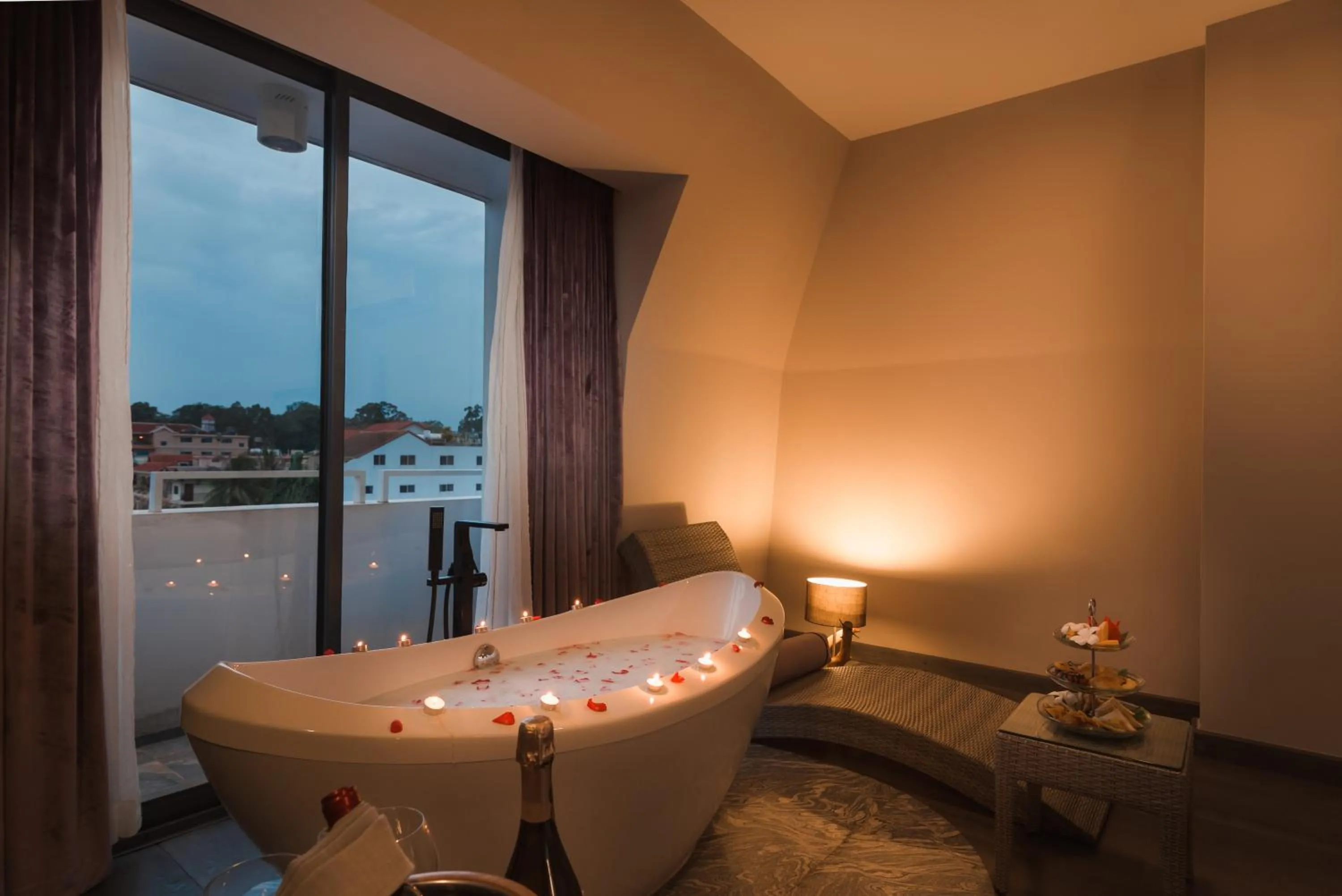 Bathroom in Damrei Residence & Spa