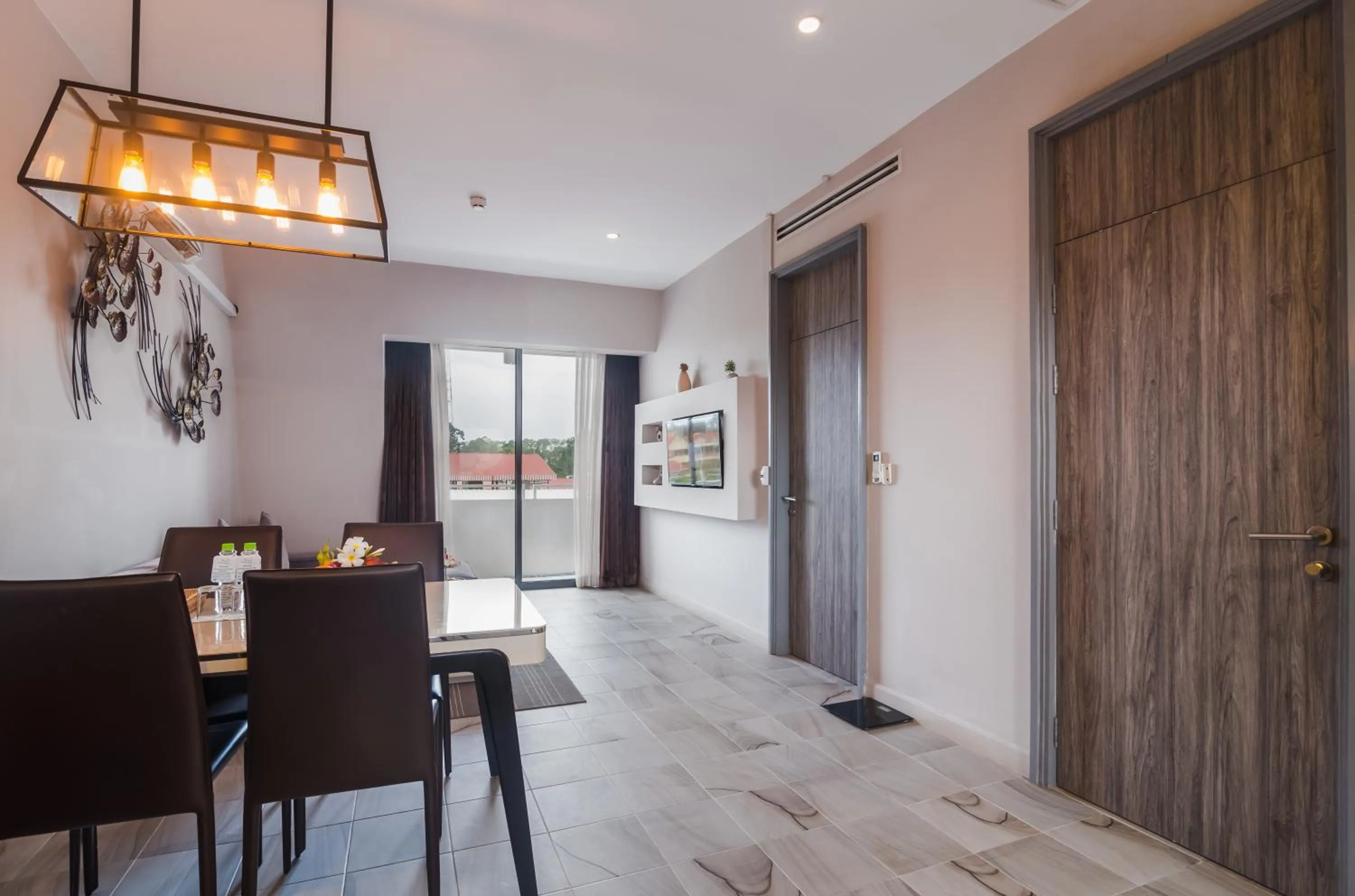 Photo of the whole room in Damrei Residence & Spa