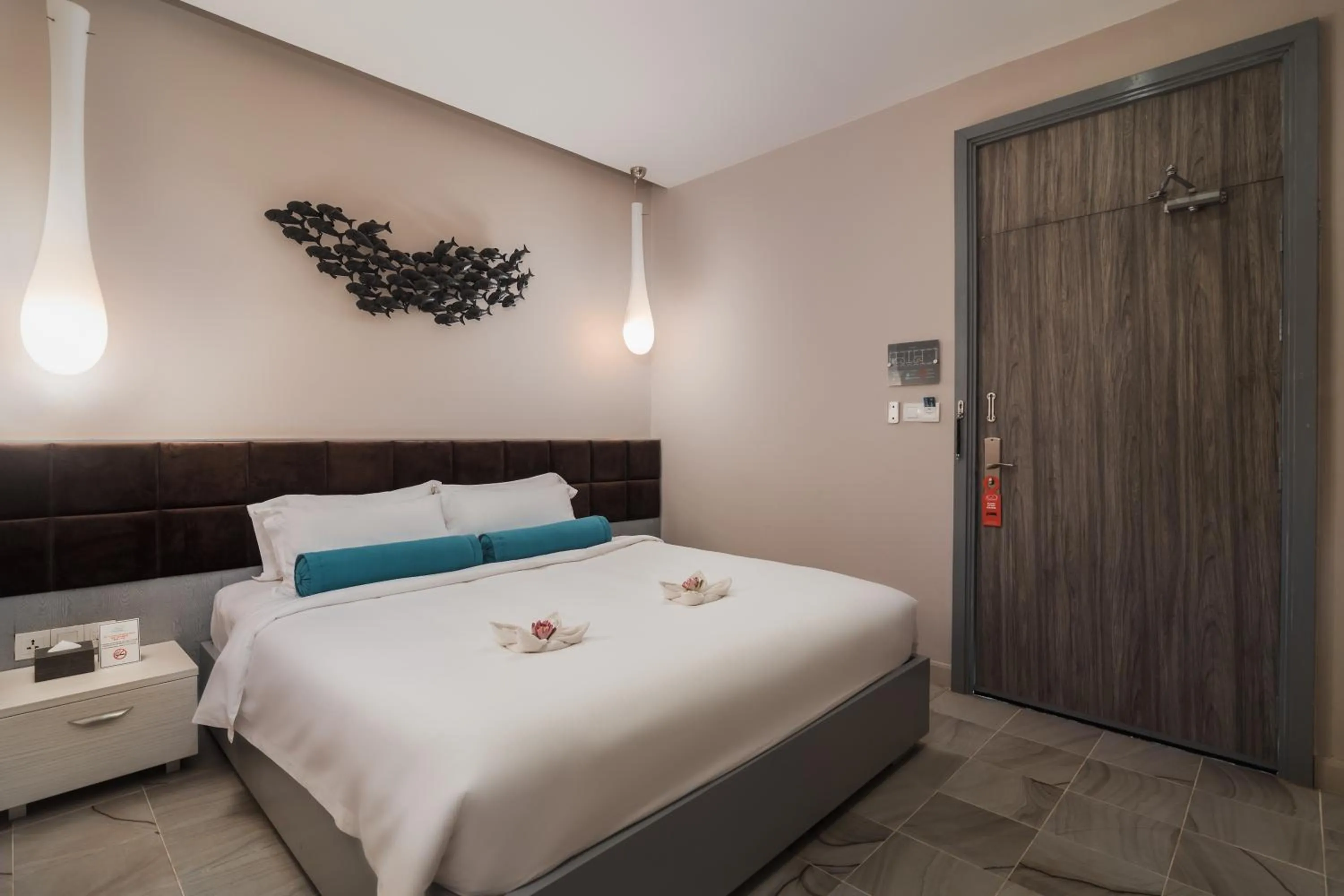 Photo of the whole room, Bed in Damrei Residence & Spa