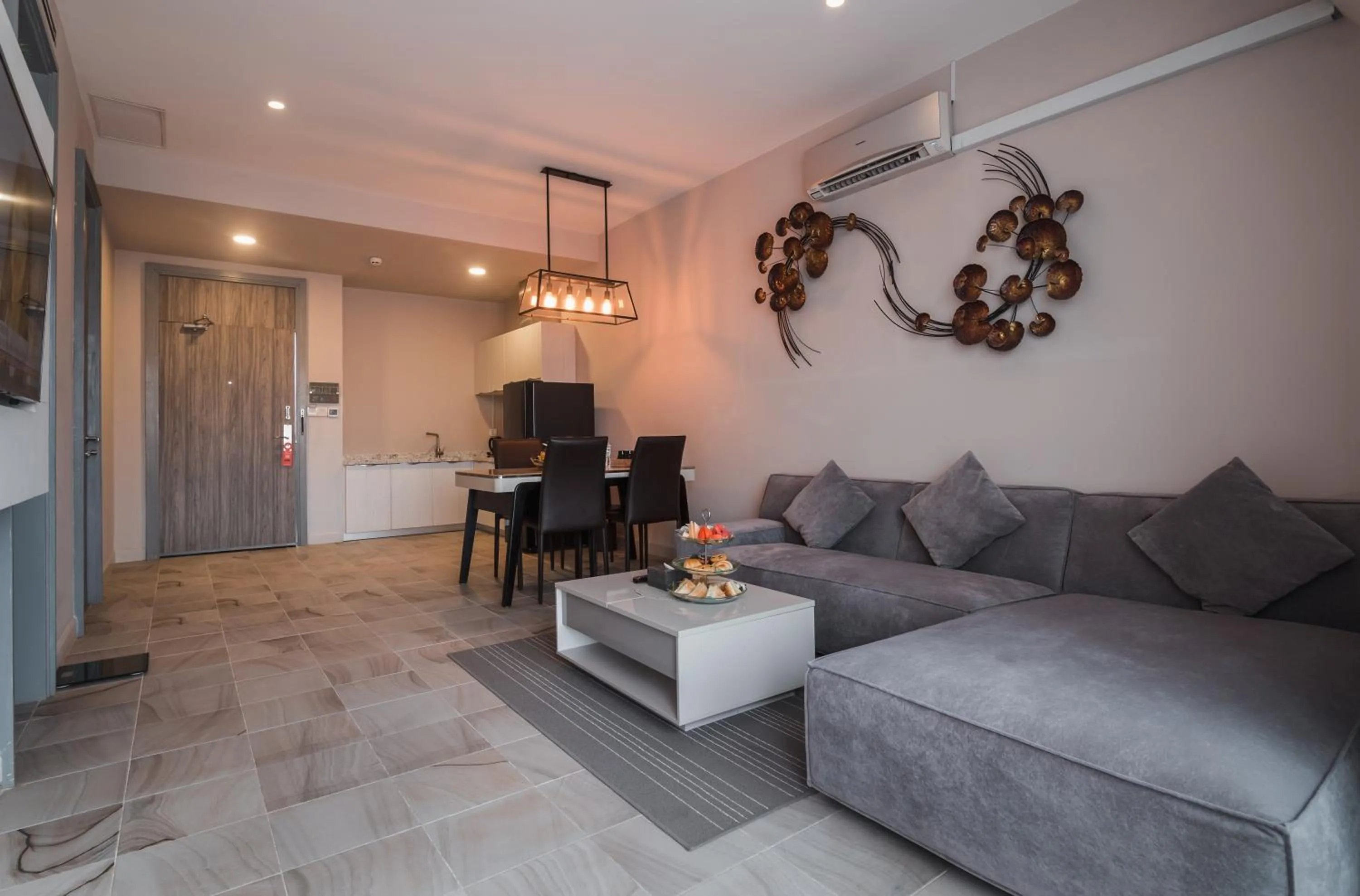 Photo of the whole room in Damrei Residence & Spa