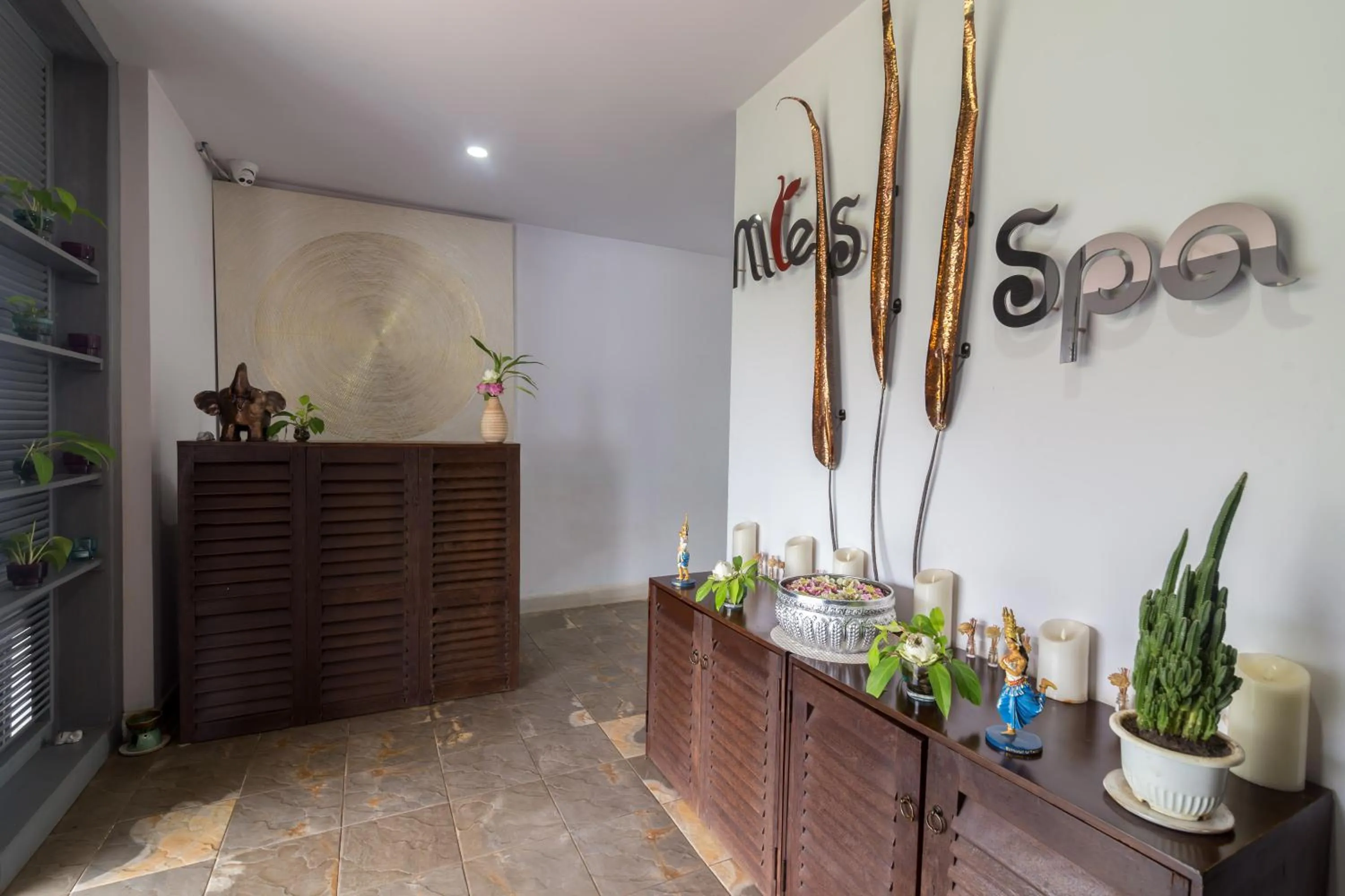 Massage in Damrei Residence & Spa