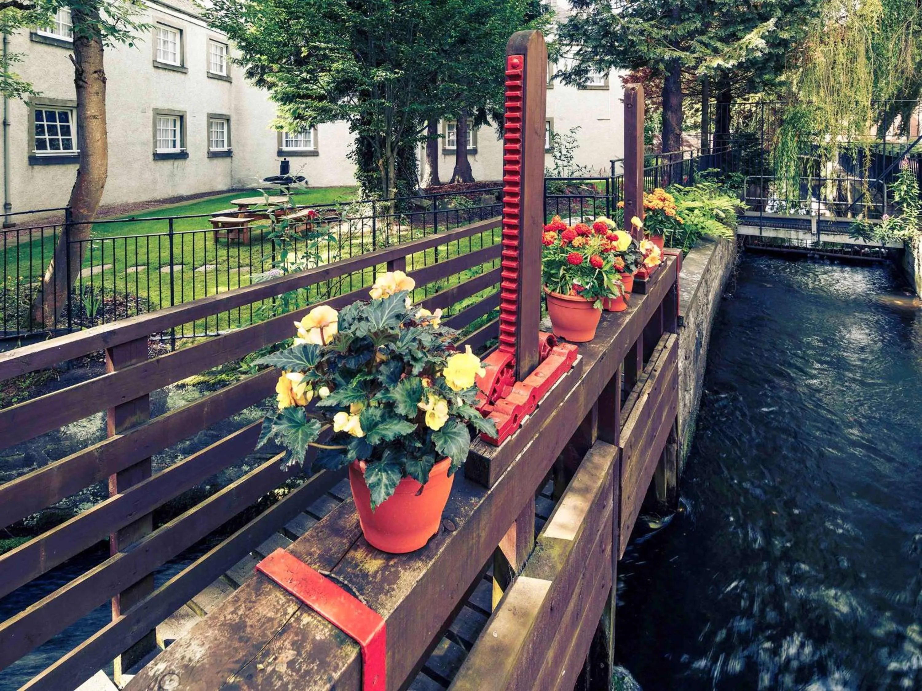 Property building in Mercure Perth Hotel