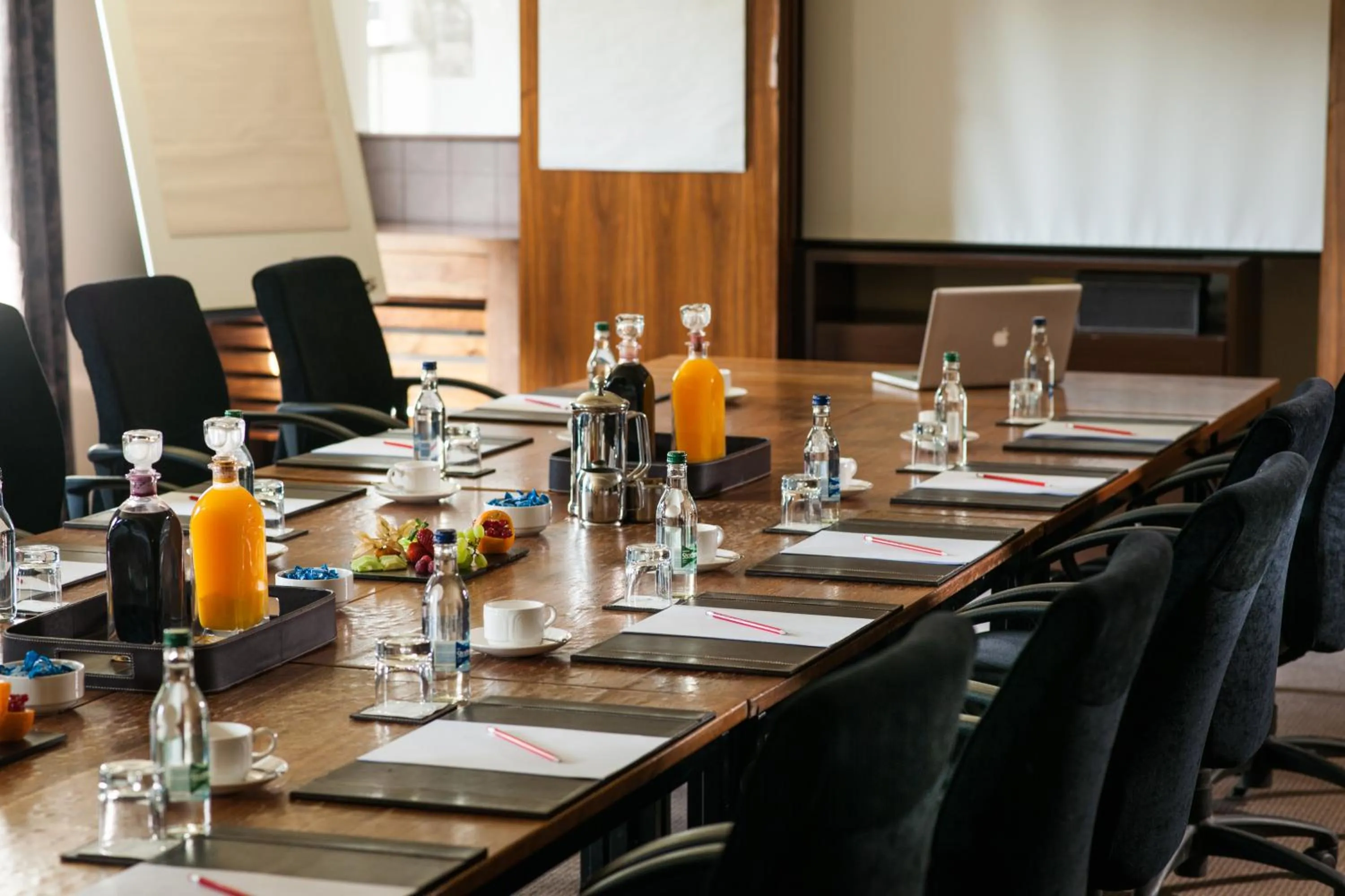 Meeting/conference room in Loch Fyne Hotel & Spa