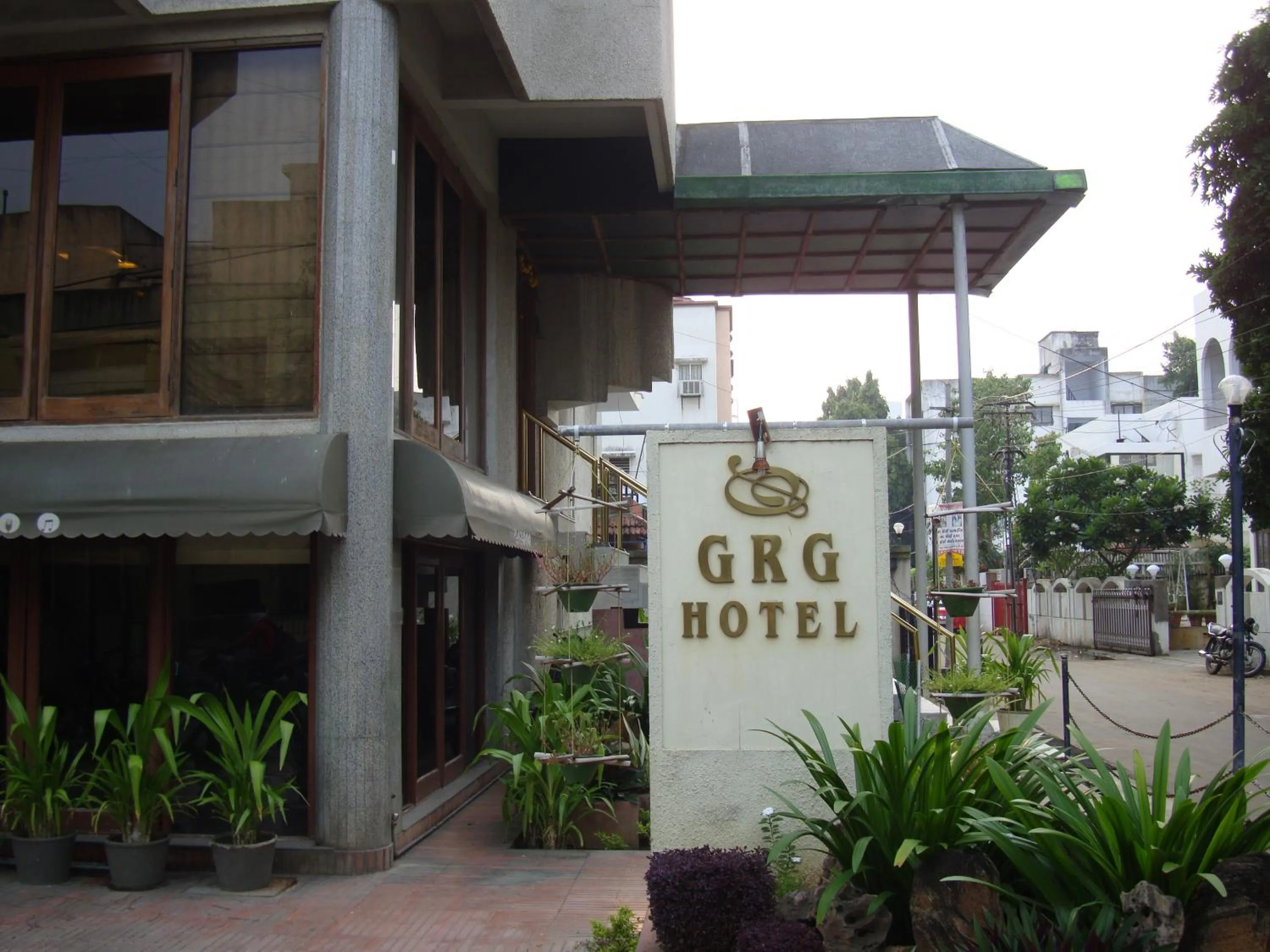 Facade/entrance in Hotel GRG