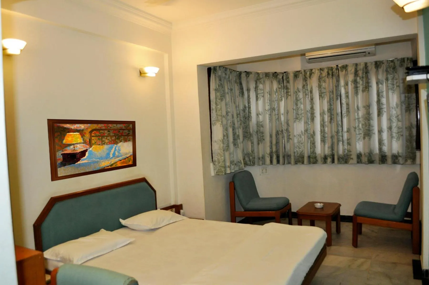 Photo of the whole room, Bed in Hotel GRG