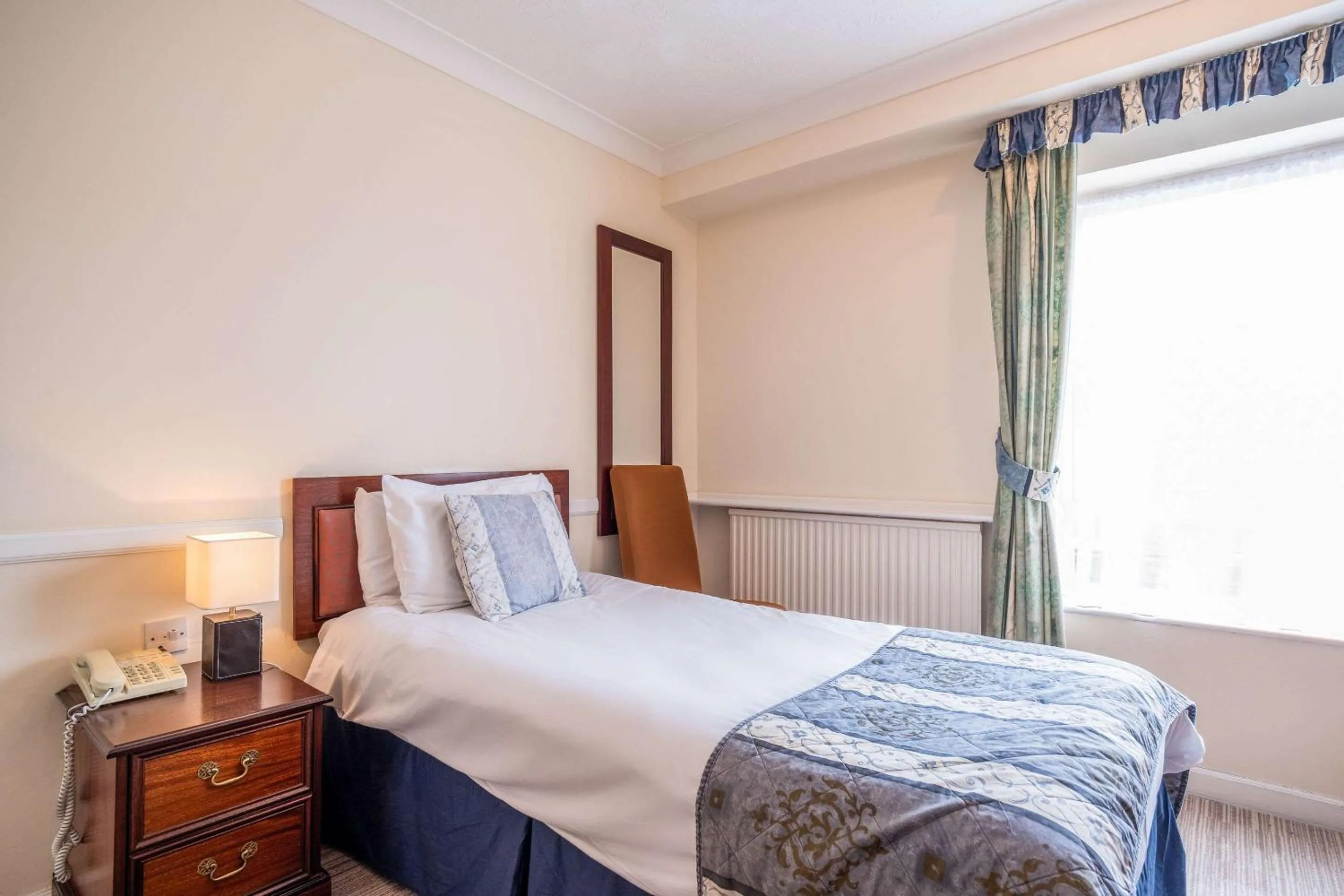 Photo of the whole room in Comfort Hotel Great Yarmouth