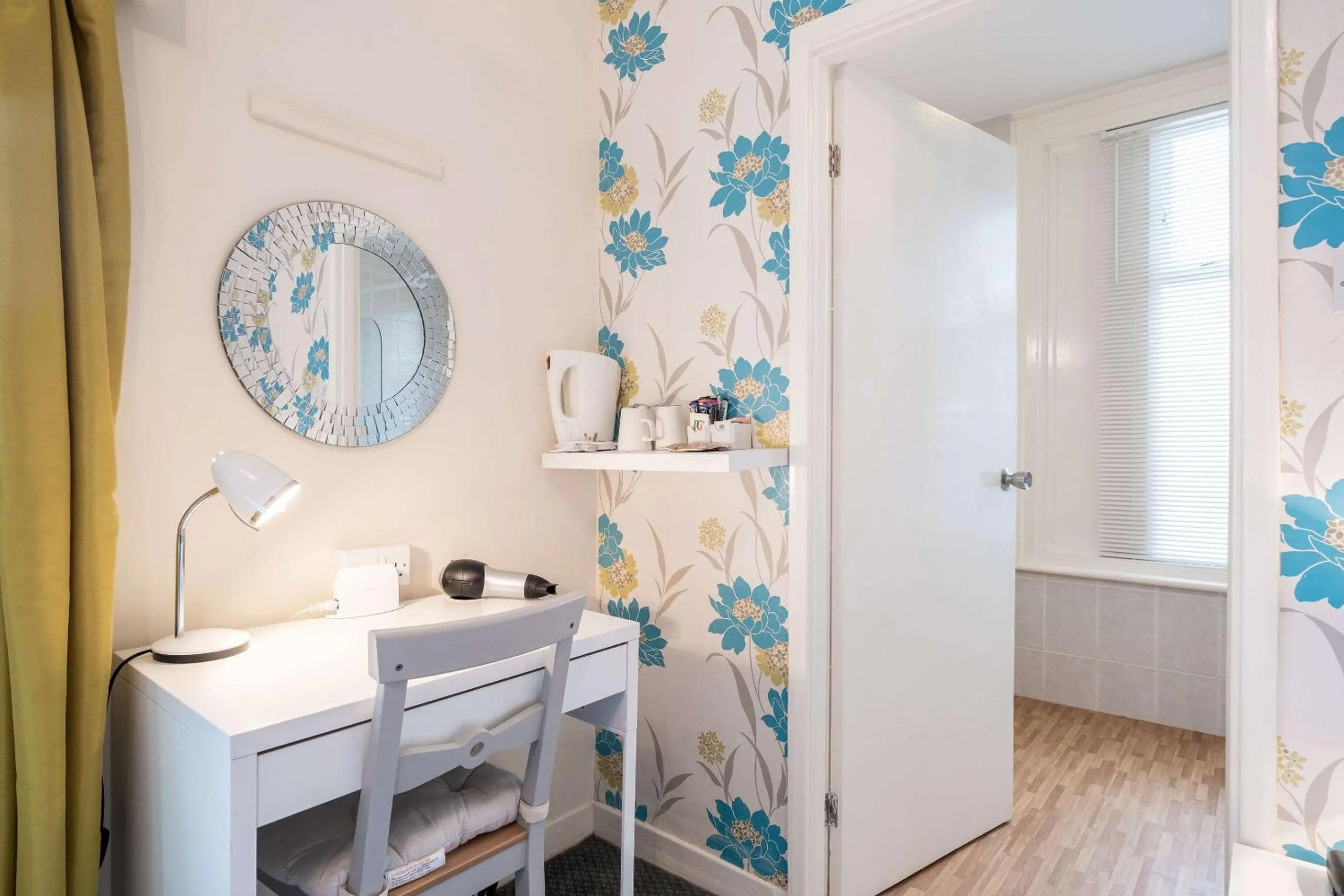 Photo of the whole room in Comfort Hotel Great Yarmouth