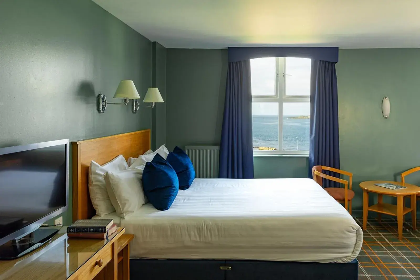 King Room with Sea View in Portrush Atlantic Hotel King Room with Sea View in Portrush Atlantic Hotel