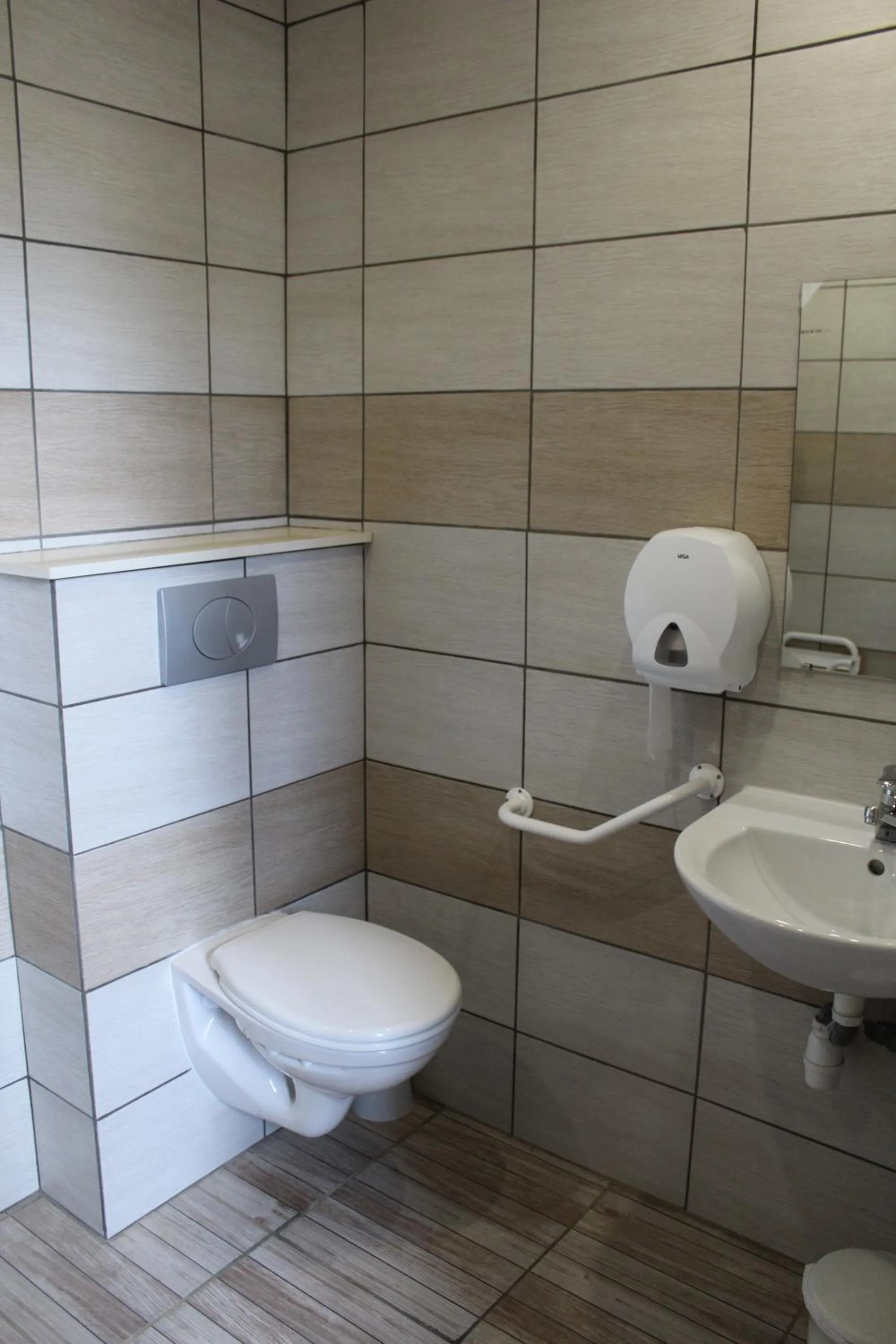 Toilet in Domaine de la Touche Mosnay