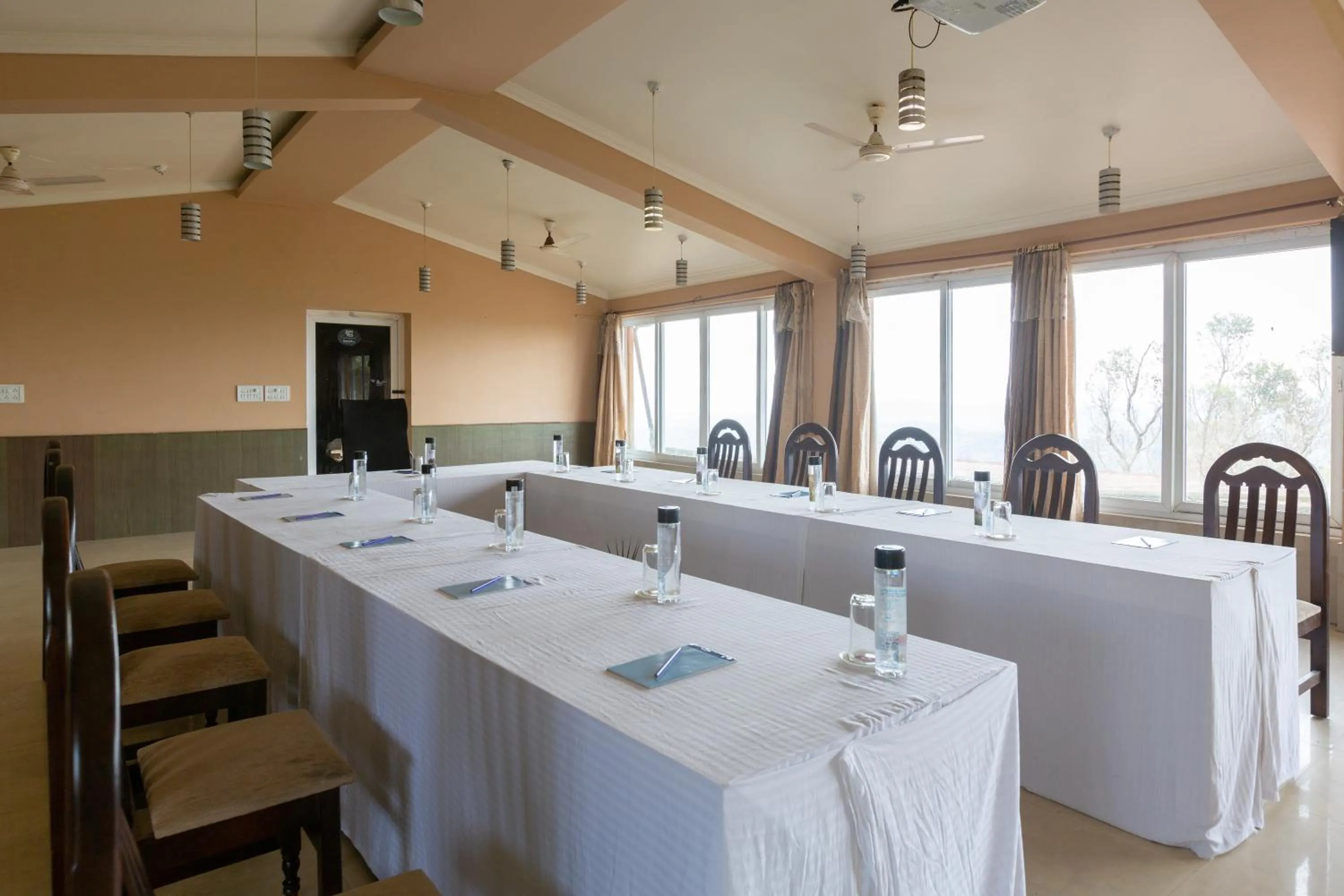 KSTDC Hotel Mayura Valley View Madikeri