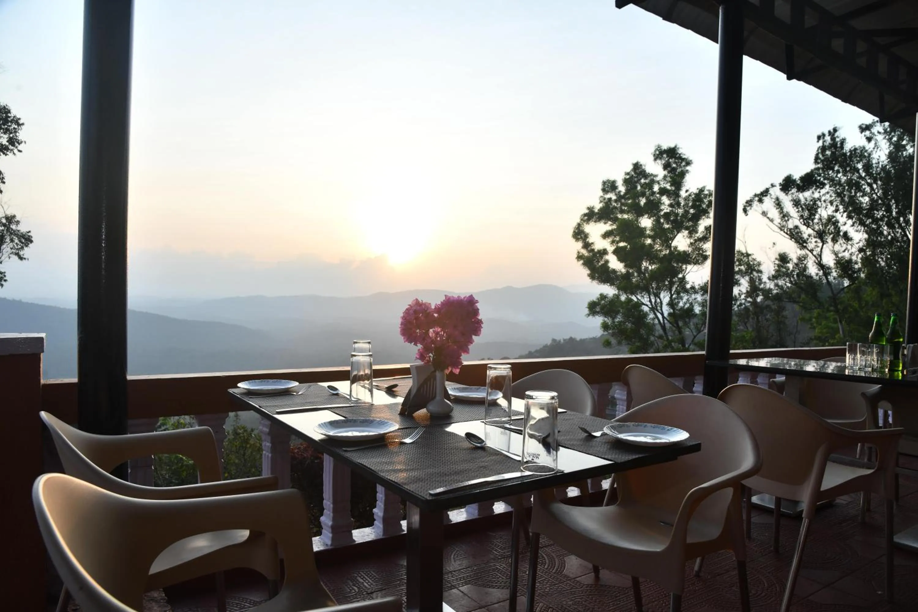 KSTDC Hotel Mayura Valley View Madikeri