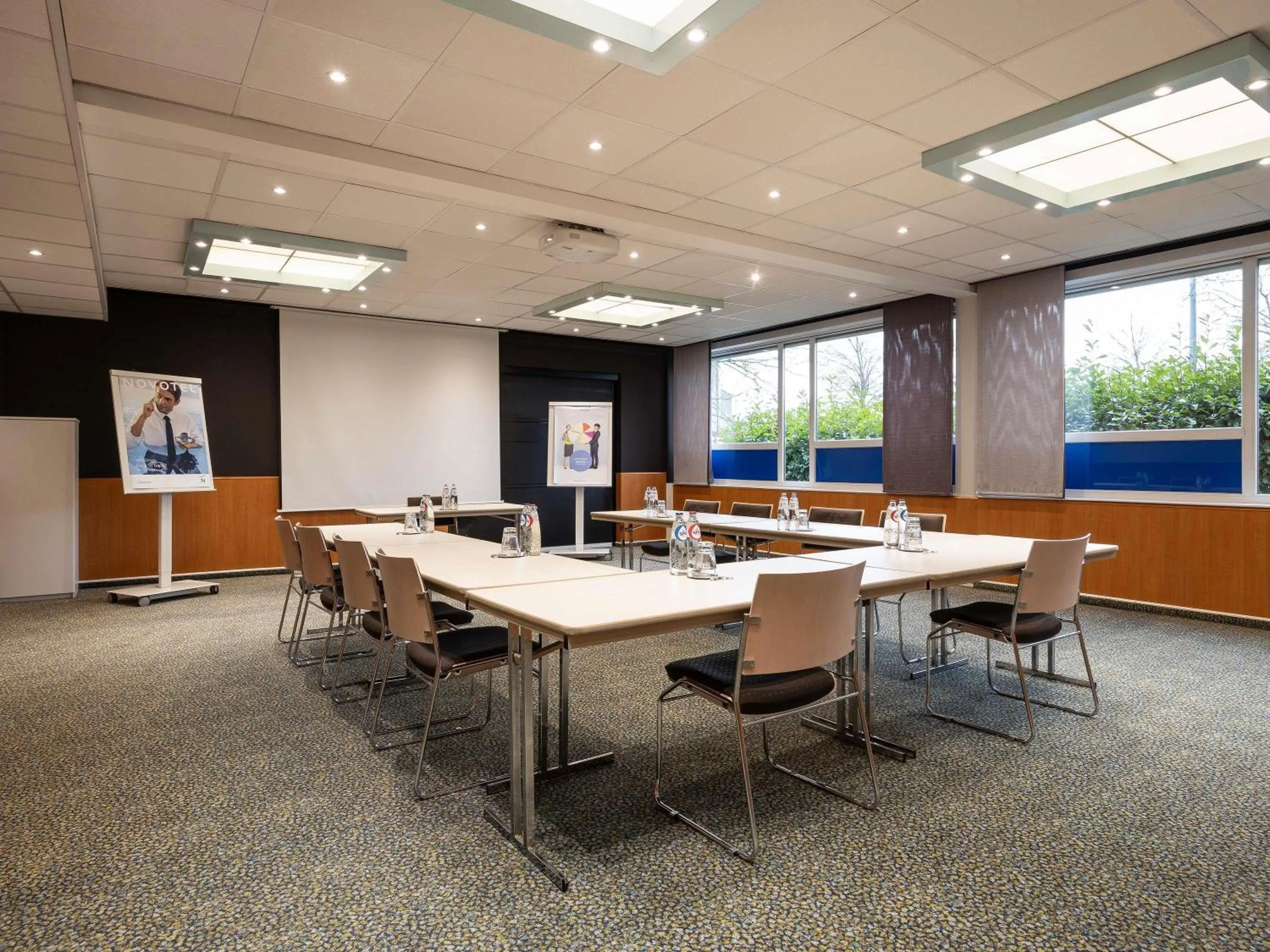 Meeting/conference room in Novotel Brussels Airport