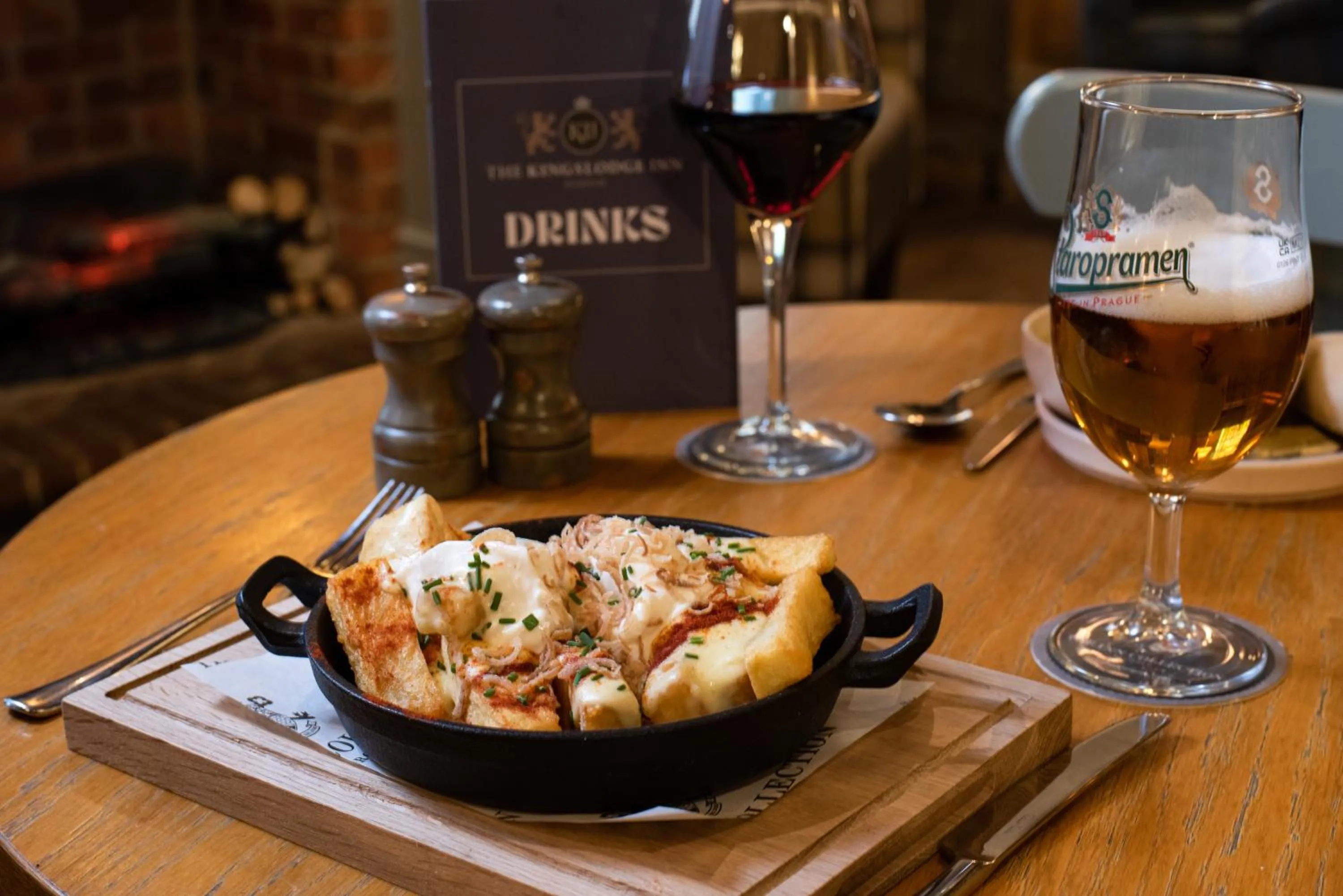 Food and drinks in The Kingslodge Inn - The Inn Collection Group