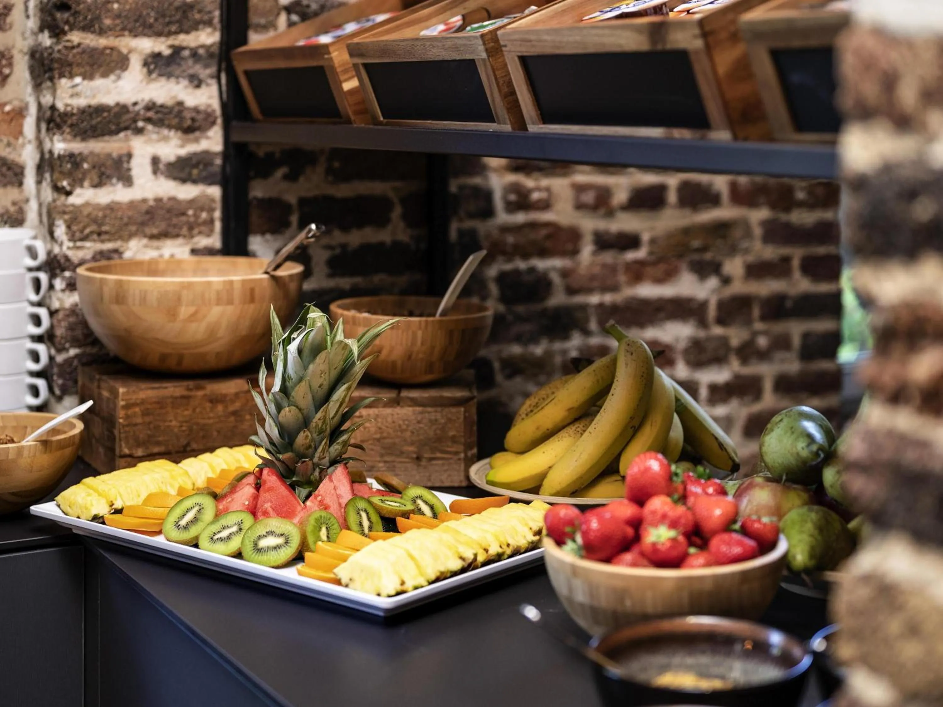 Breakfast in Mercure Liege City Centre