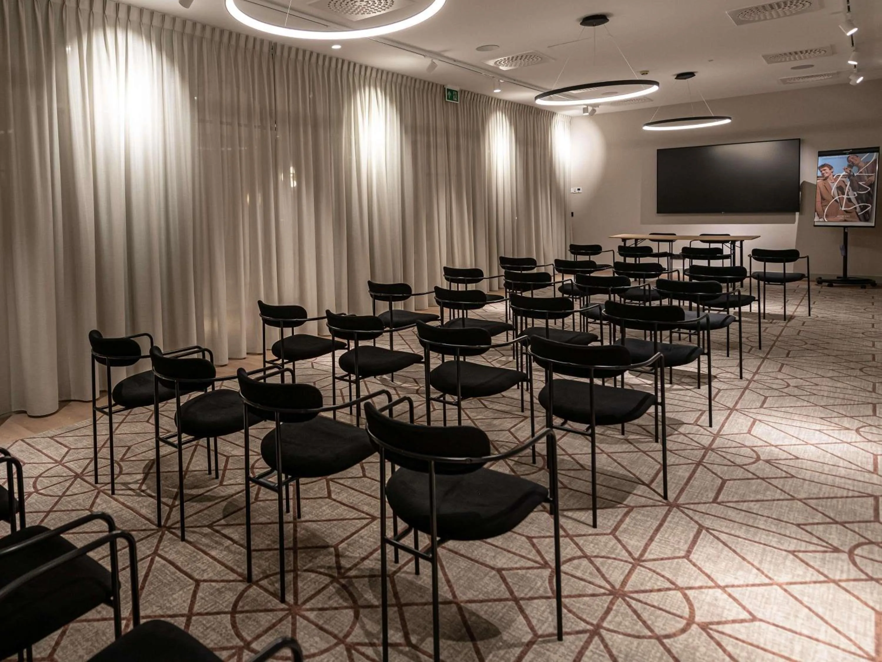 Meeting/conference room in Mercure Liege City Centre