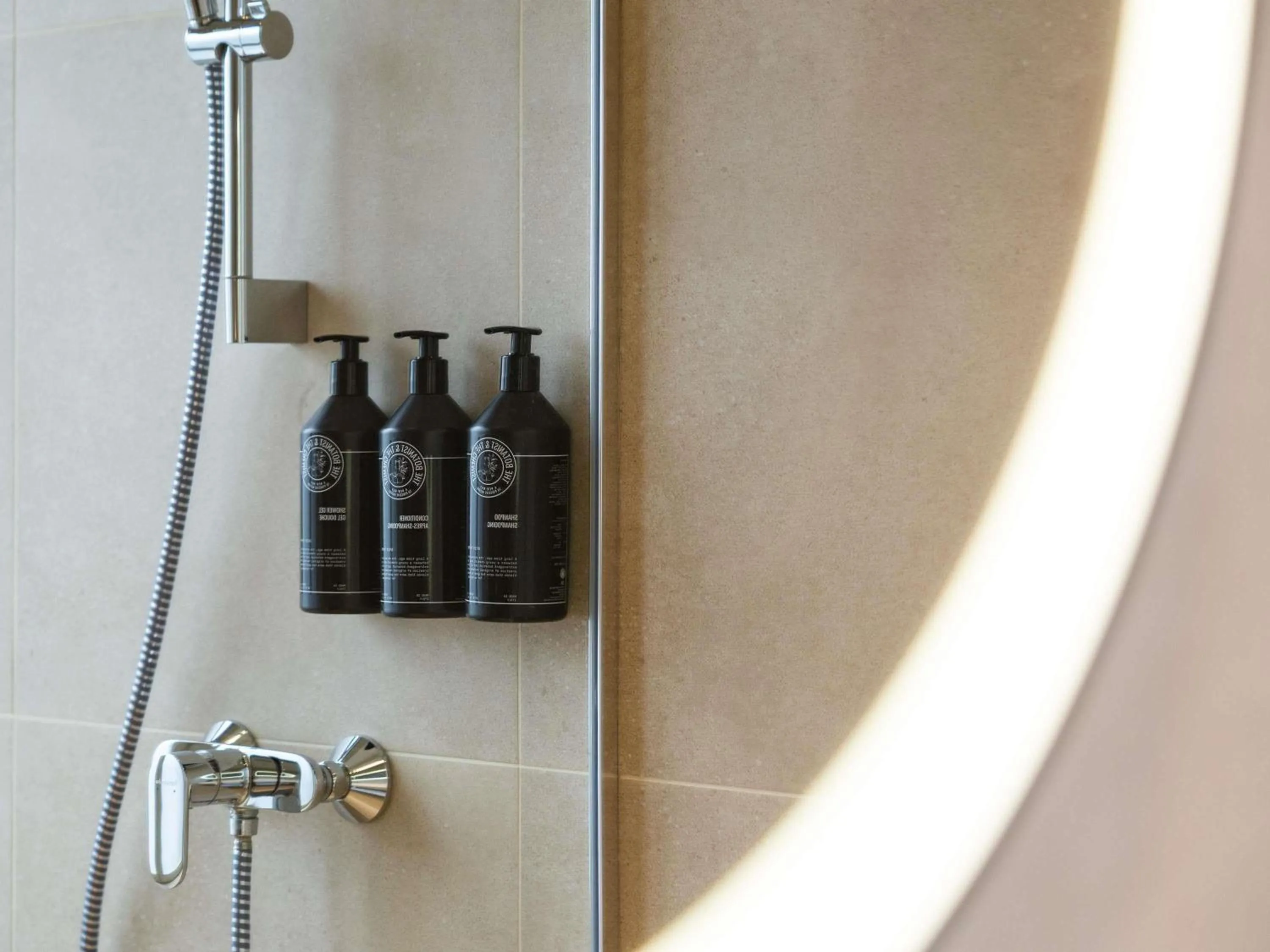 Bedroom in Mercure Liege City Centre