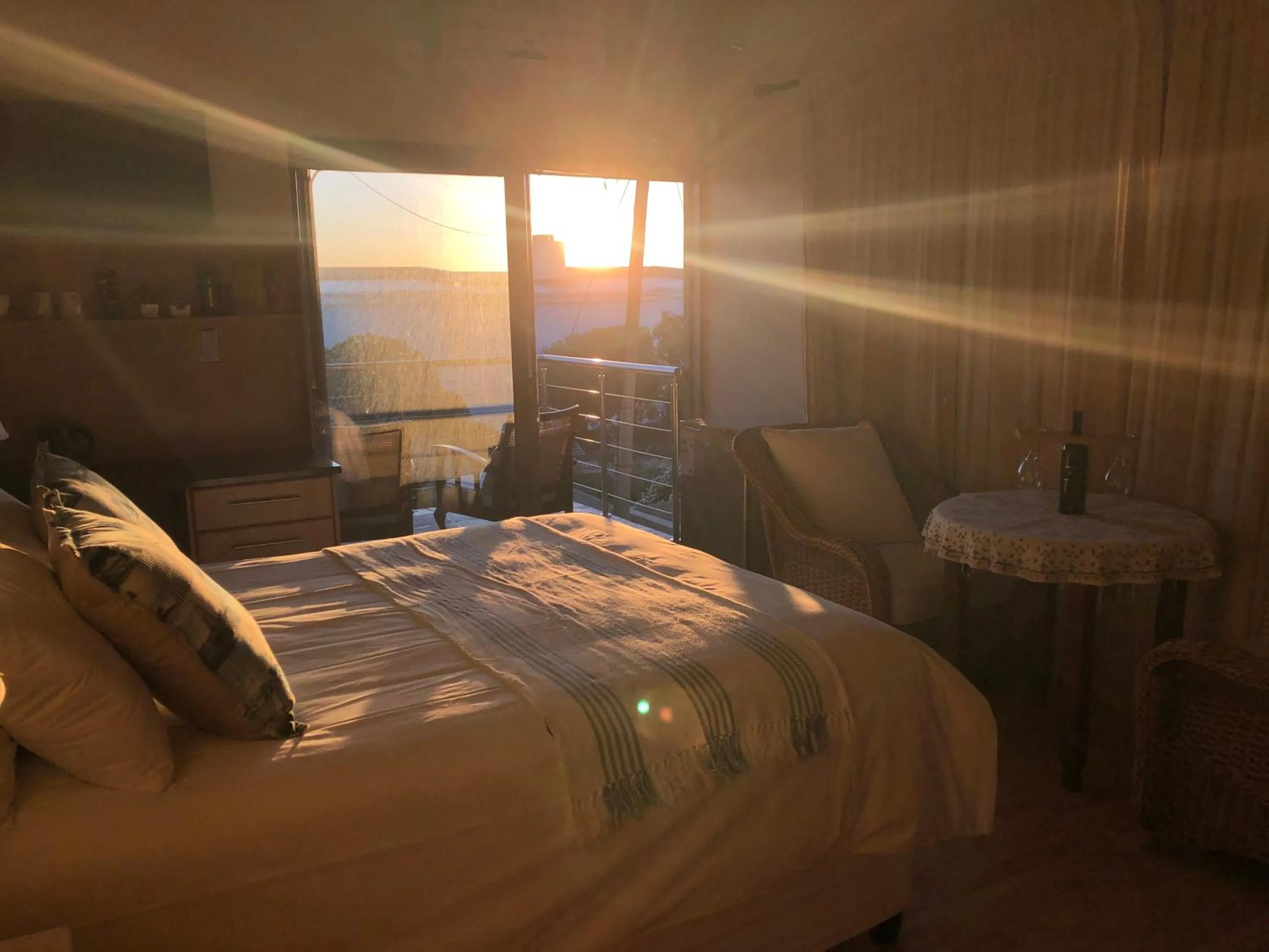 Bed in Marine 5 Boutique Hotel