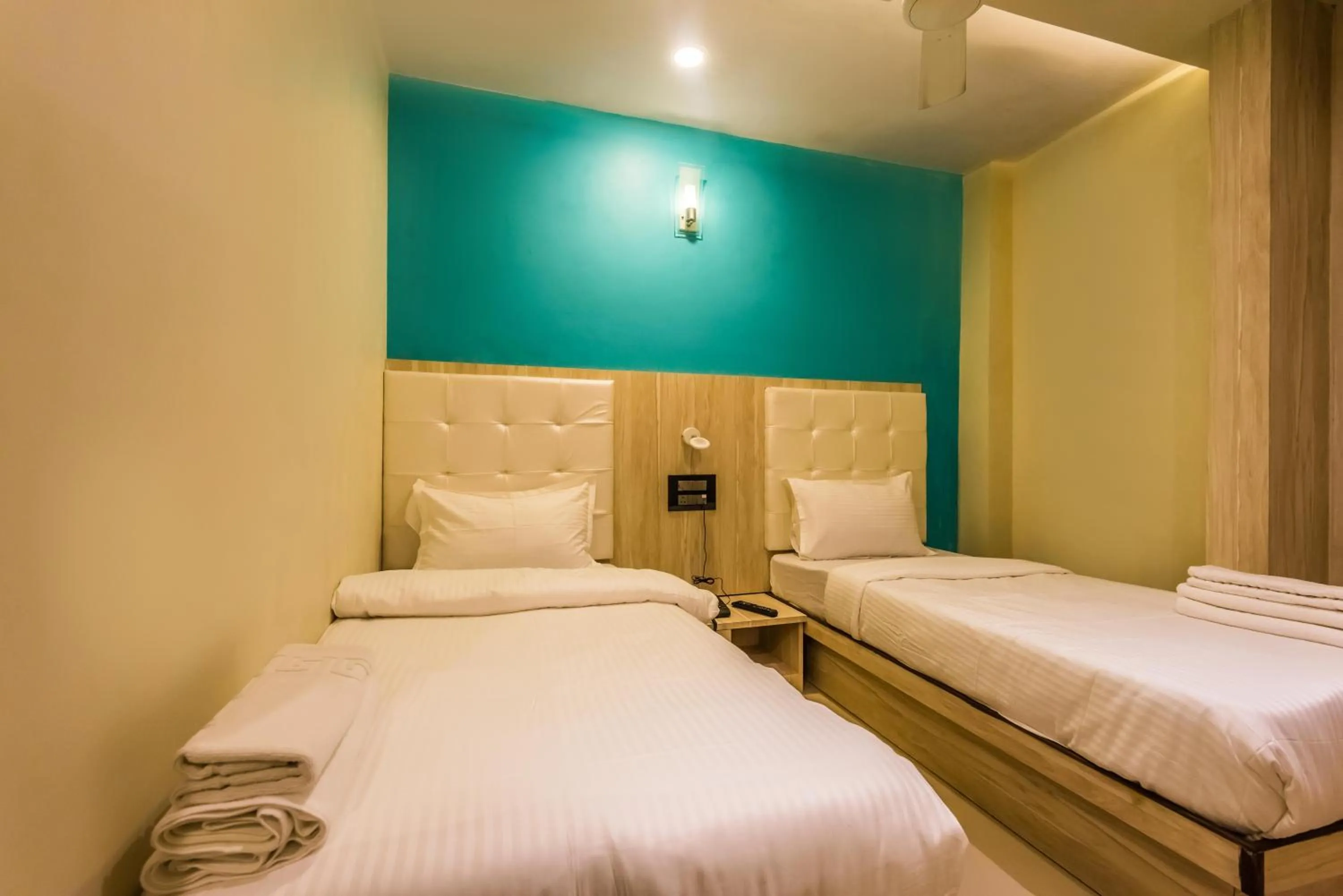 Property building, Bed in Hotel atlas grand andheri midc