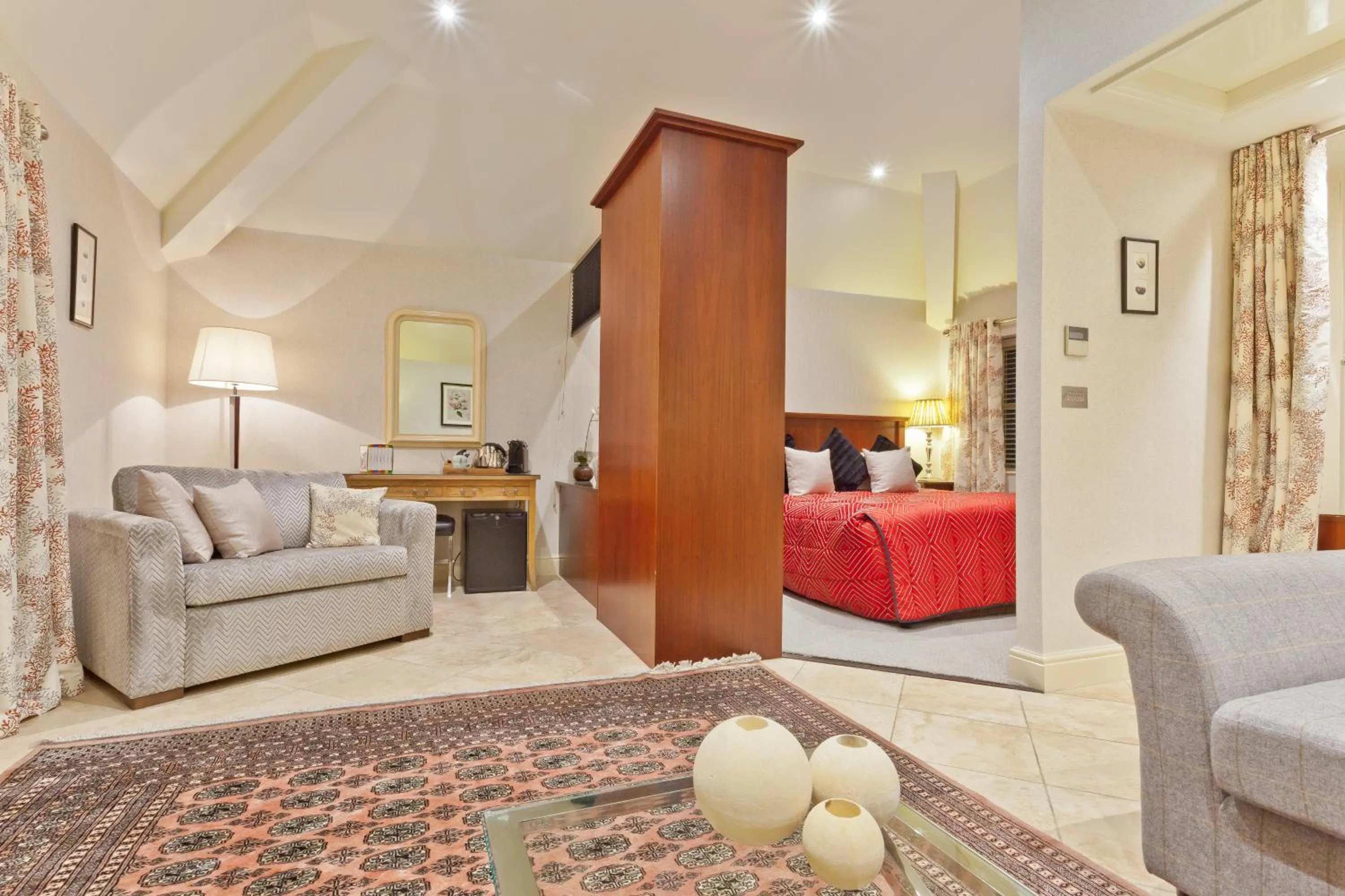 Bed in Ambleside Salutation Hotel & Spa