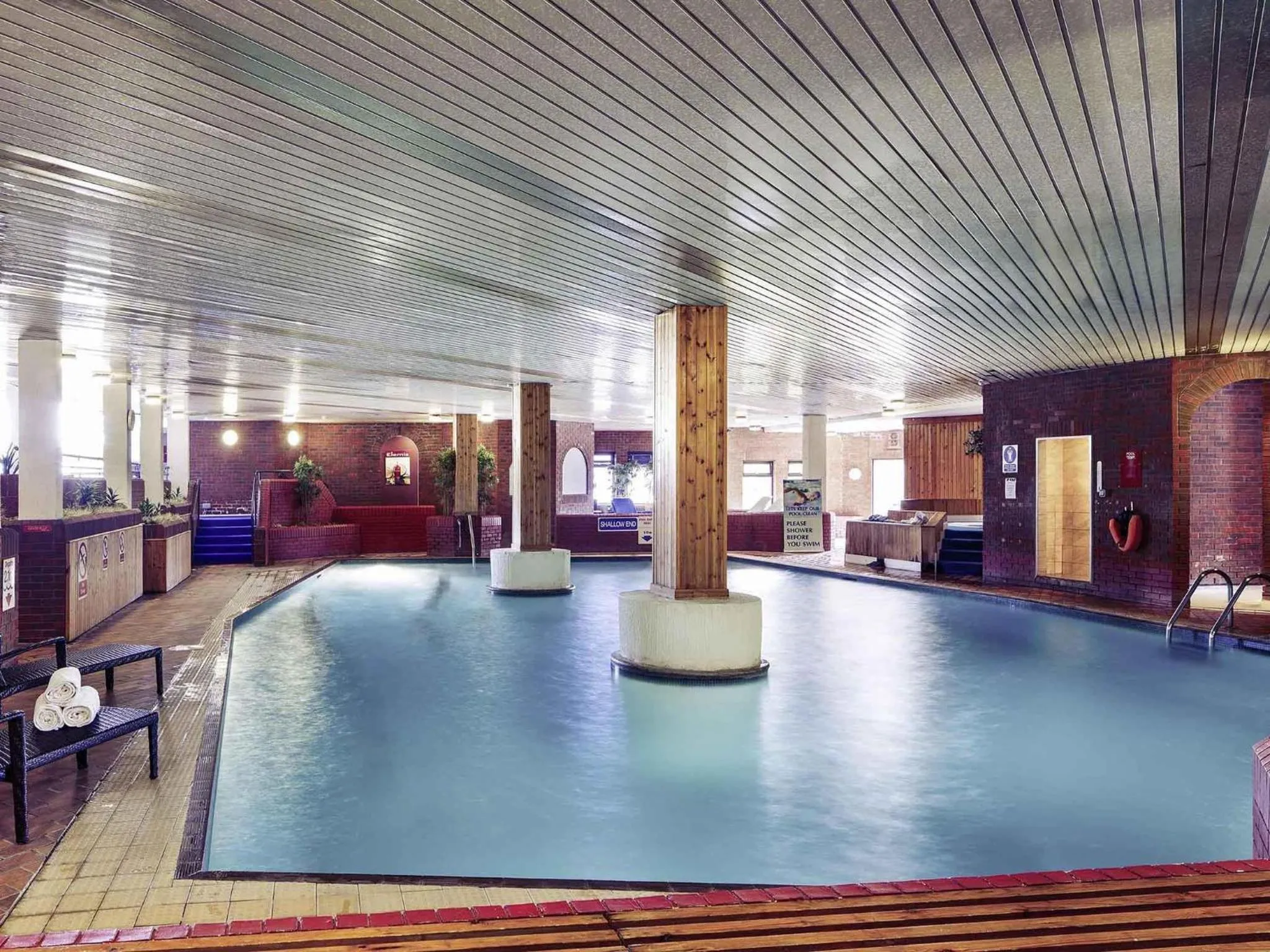 Spa and wellness centre/facilities in Mercure Maidstone Great Danes Hotel