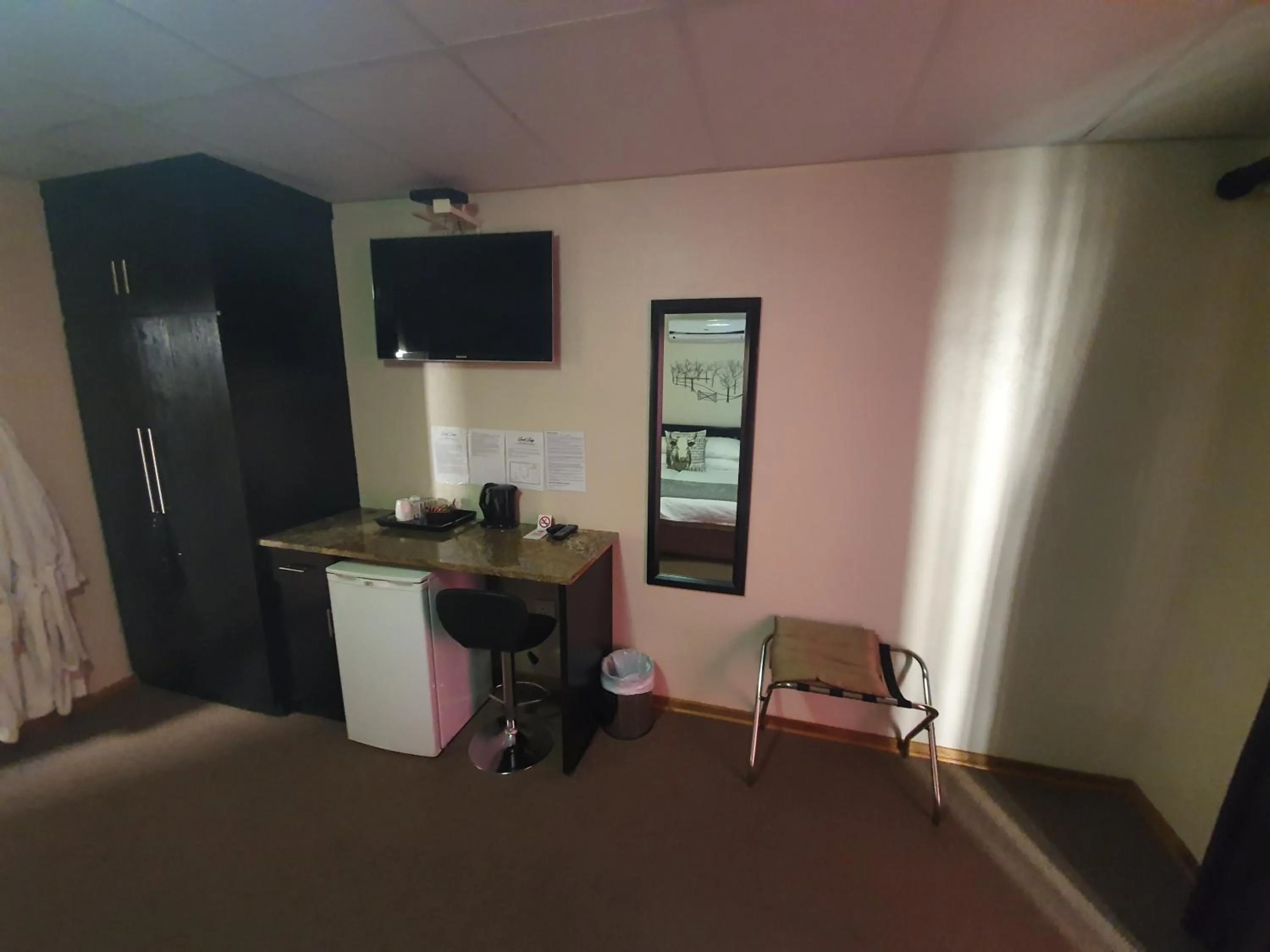 TV and multimedia in Leach Lodge