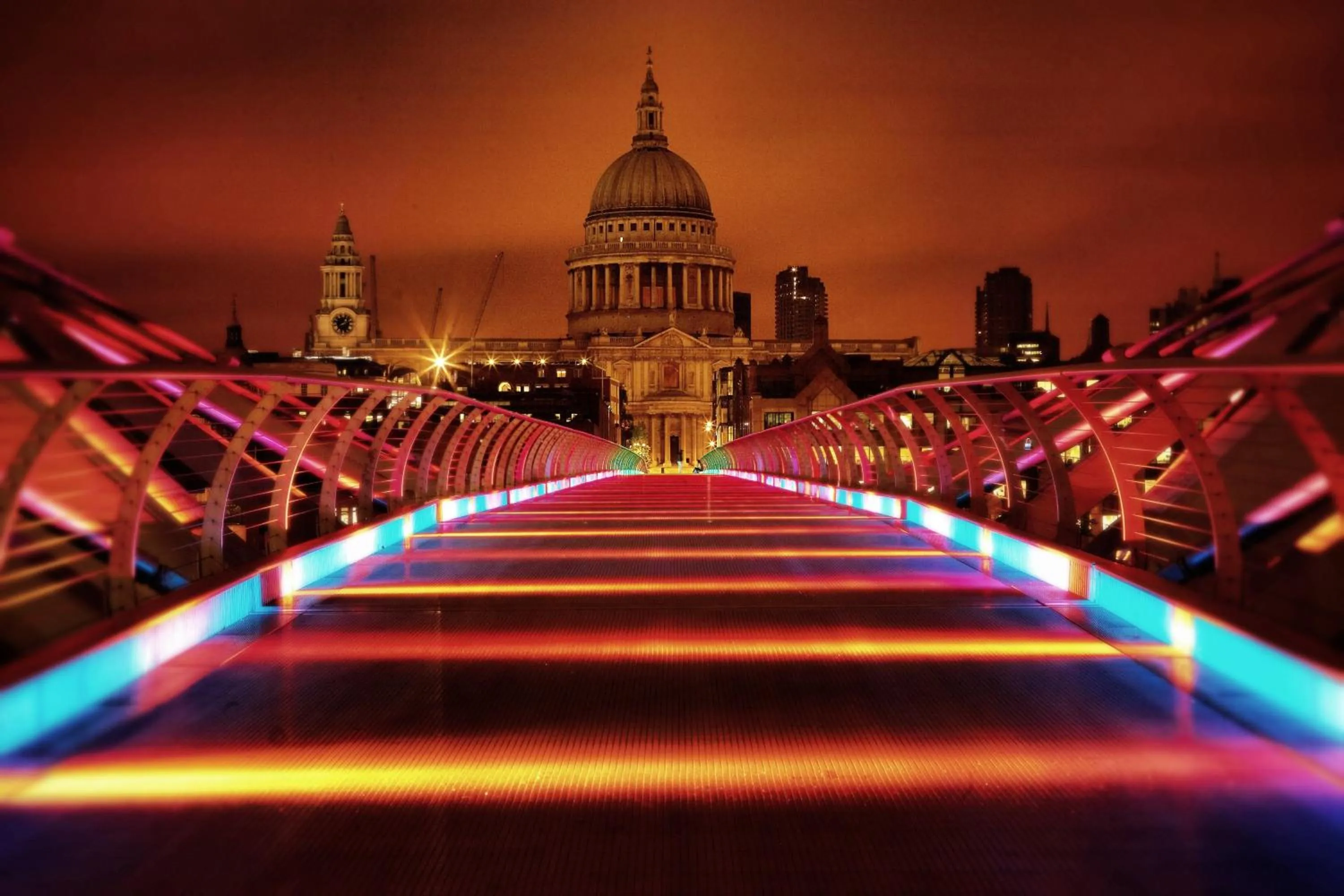 Nearby landmark in Holiday Inn Express Southwark by IHG