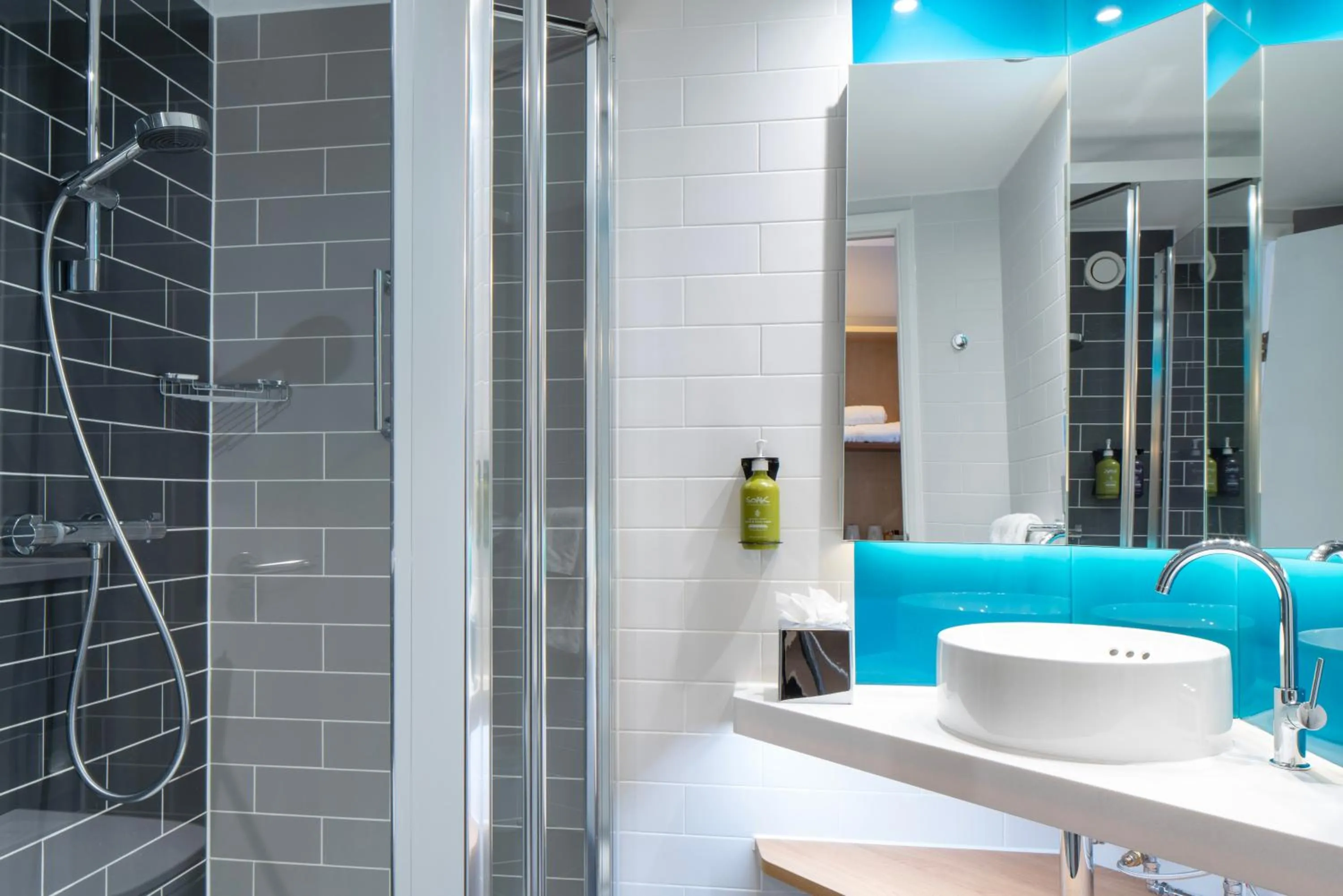 Bathroom in Holiday Inn Express Southwark by IHG