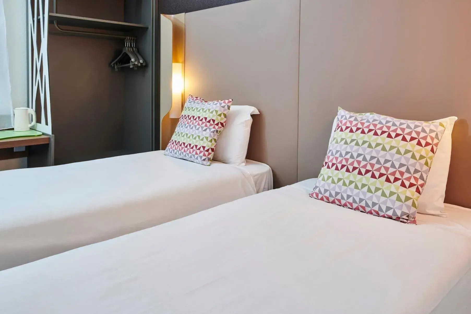 Twin Room in Campanile Hotel - Birmingham Twin Room in Campanile Hotel - Birmingham