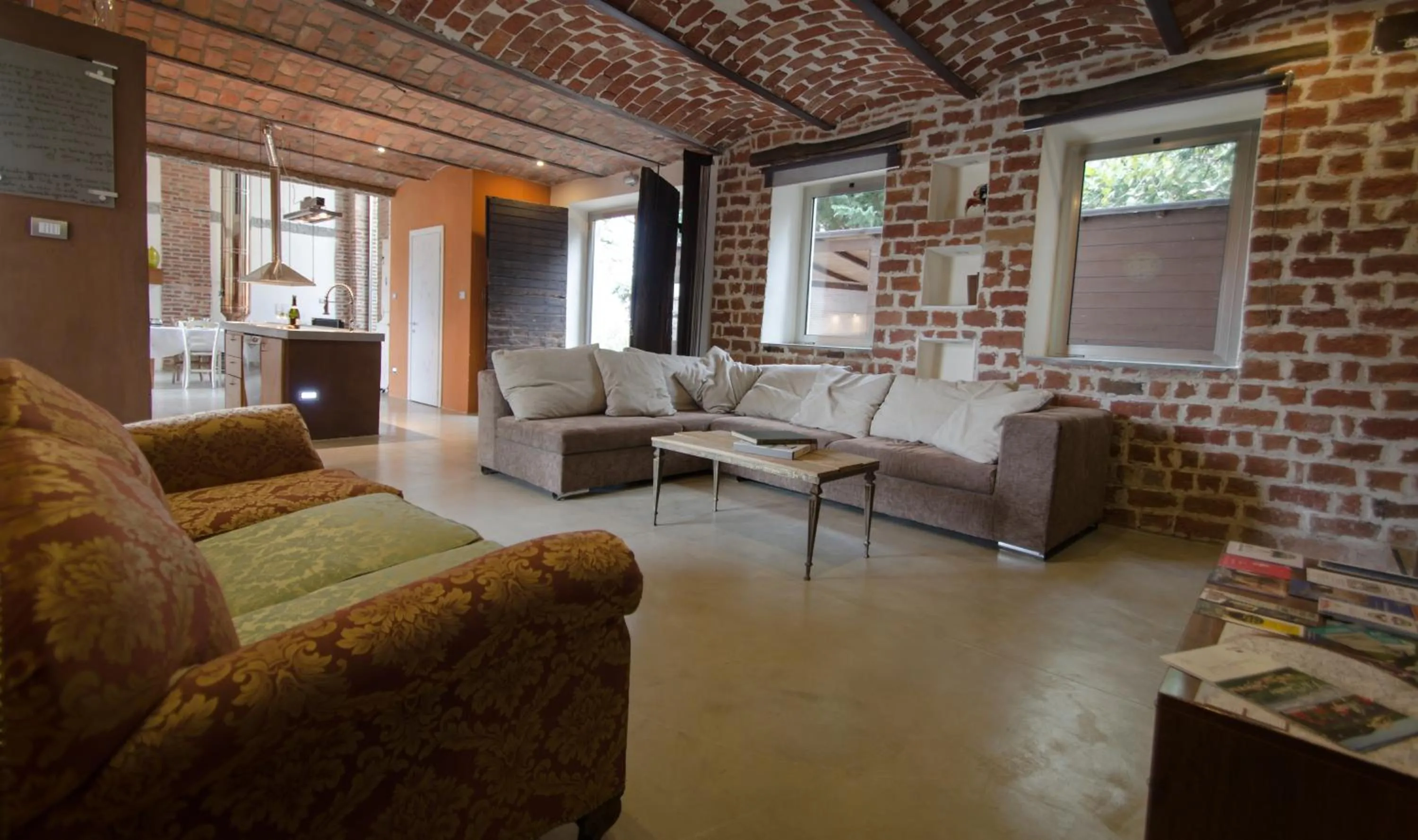 Communal lounge/ TV room in Il Riposo