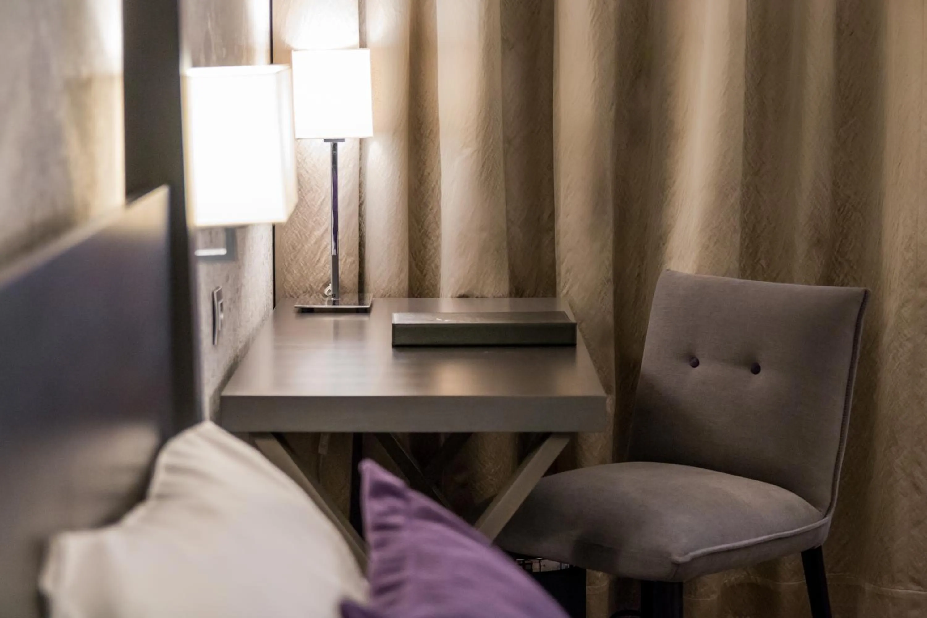 Decorative detail, Bed in Martin's Château Du Lac