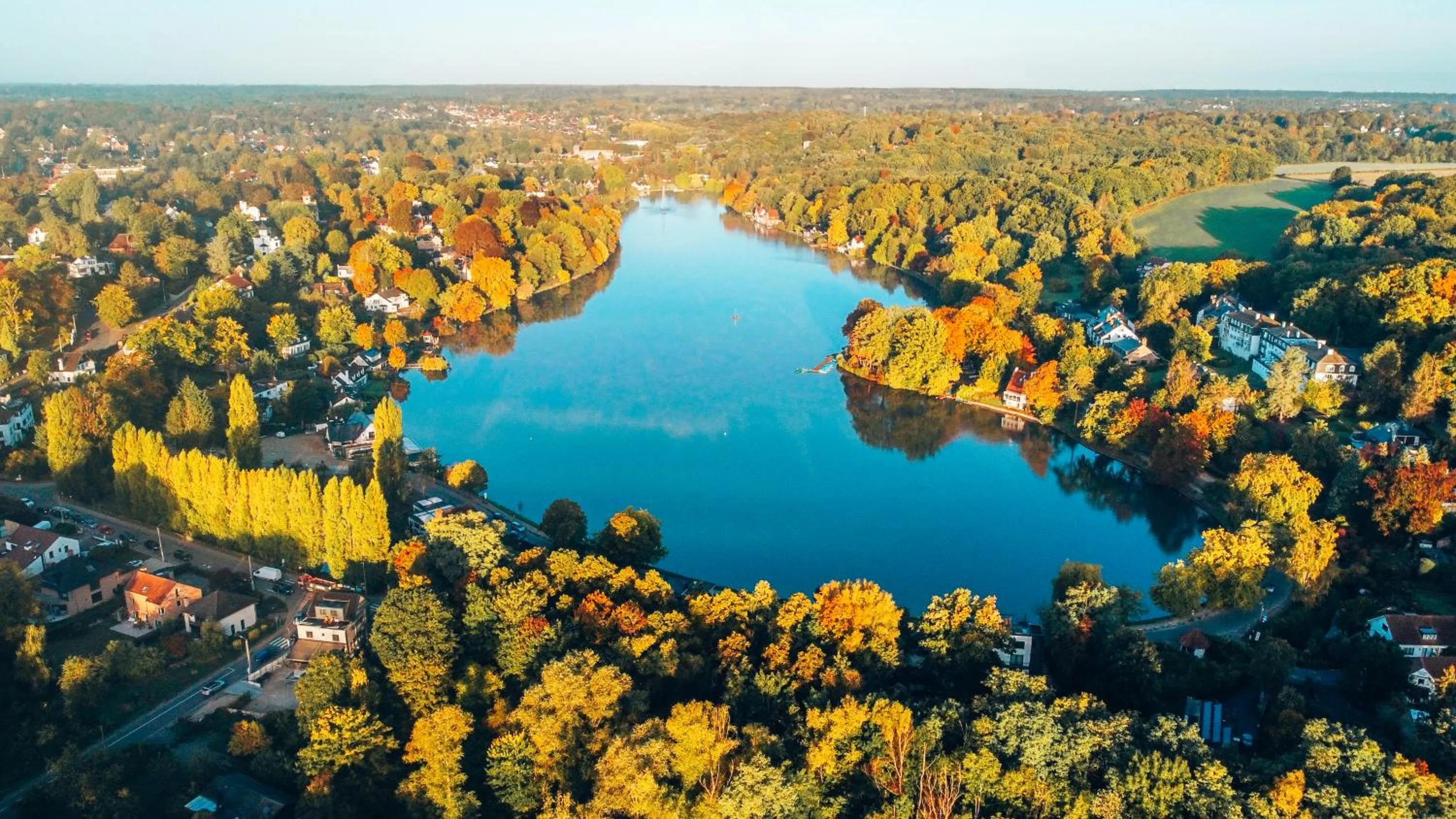 On site in Martin's Château Du Lac