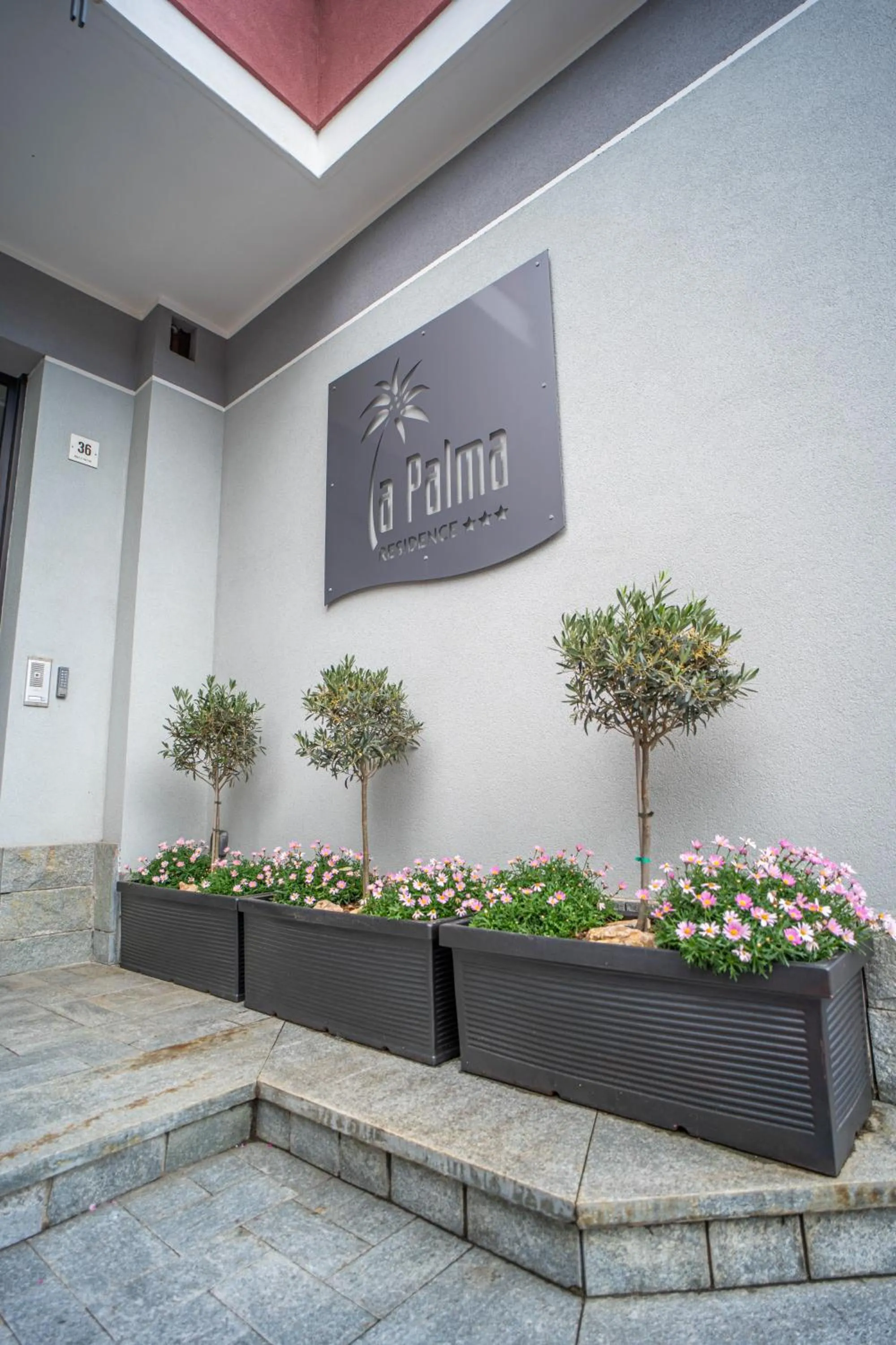 Facade/entrance in Residence La Palma