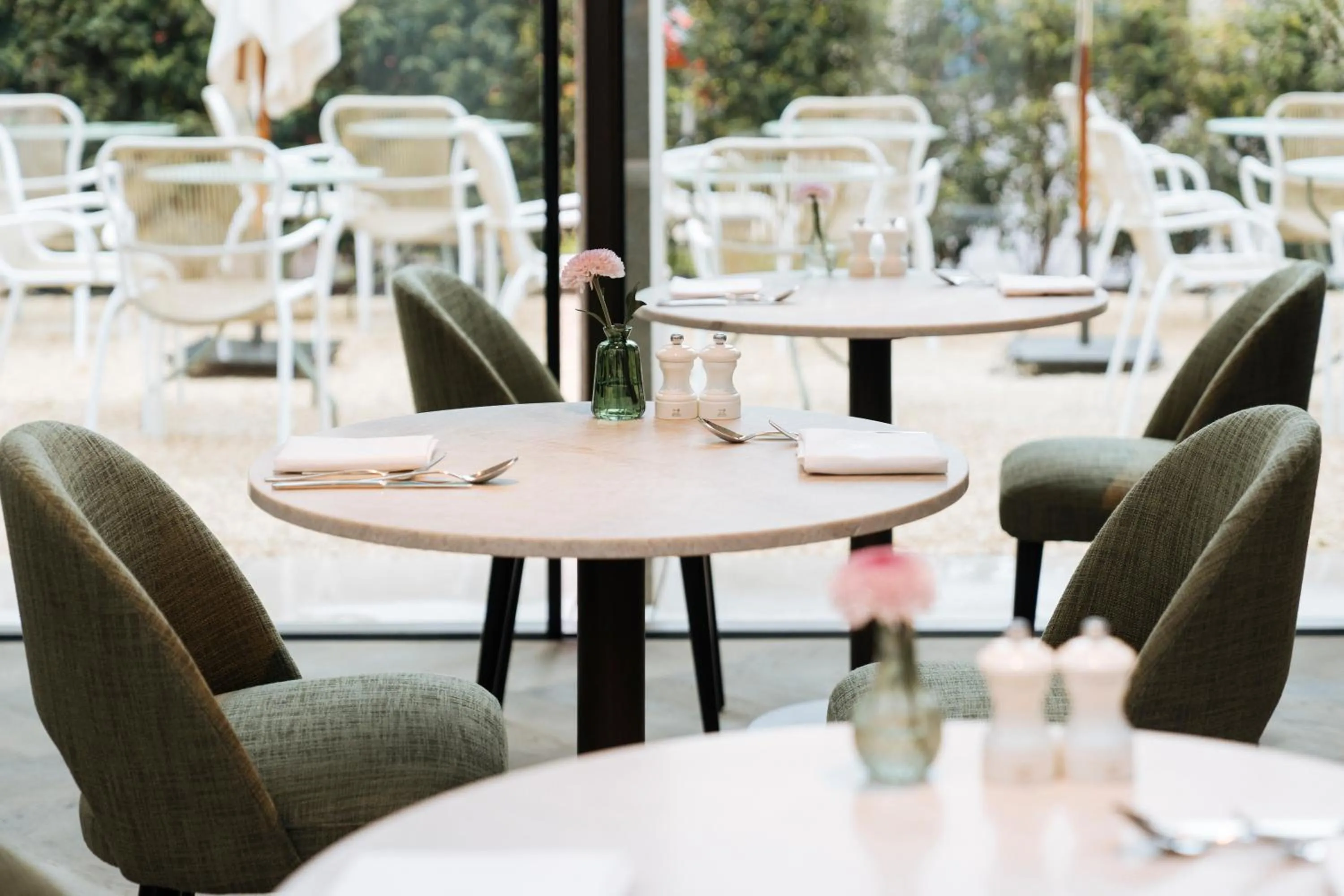 Breakfast in De Tuilerieën - Small Luxury Hotels of the World