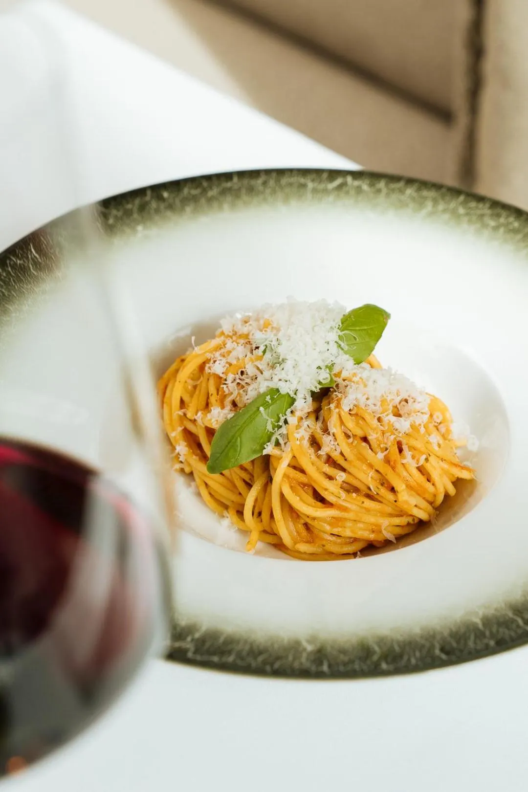 Food in De Tuilerieën - Small Luxury Hotels of the World