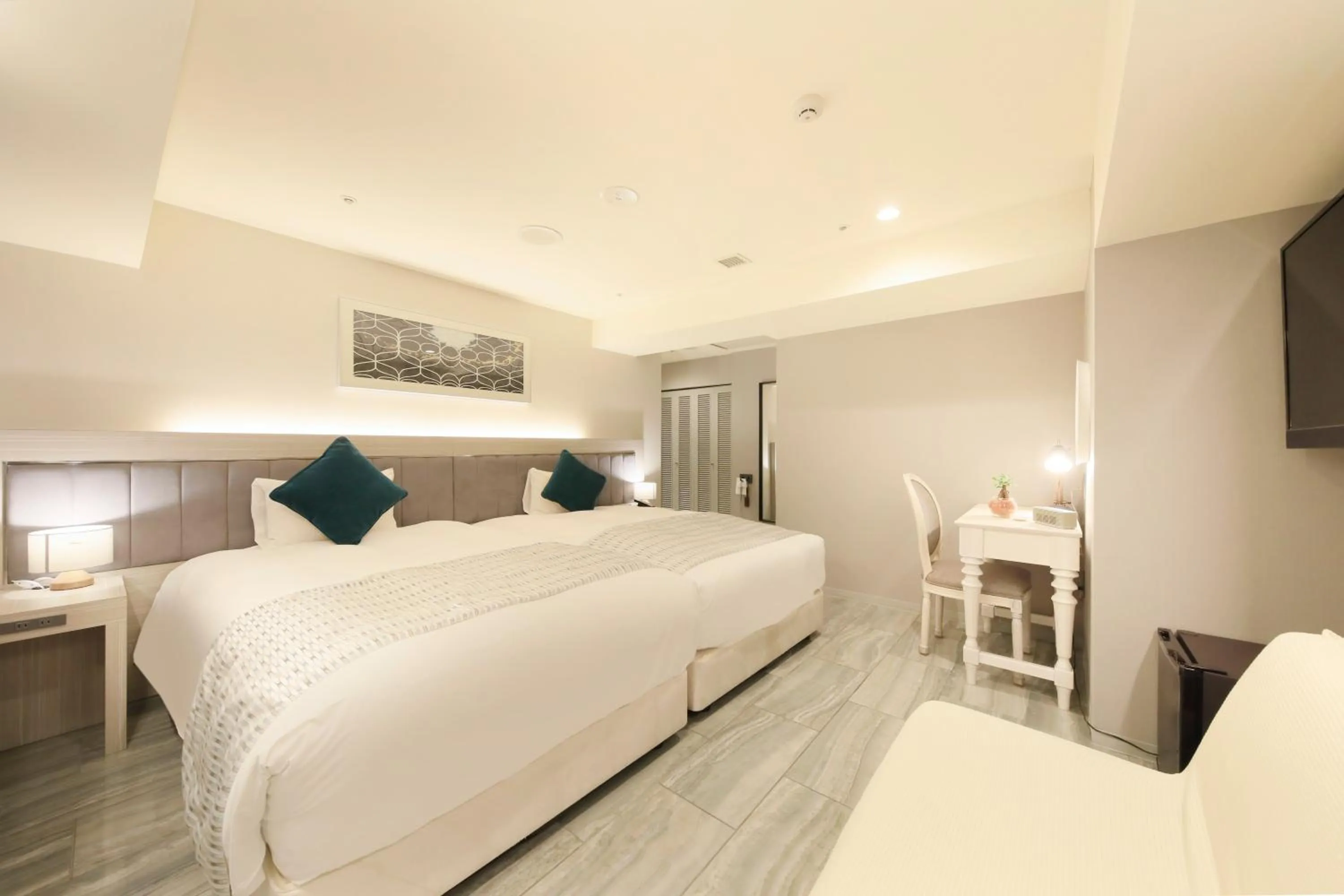 Bed in QuintessaHotel SapporoSusukino63 Relax&Spa