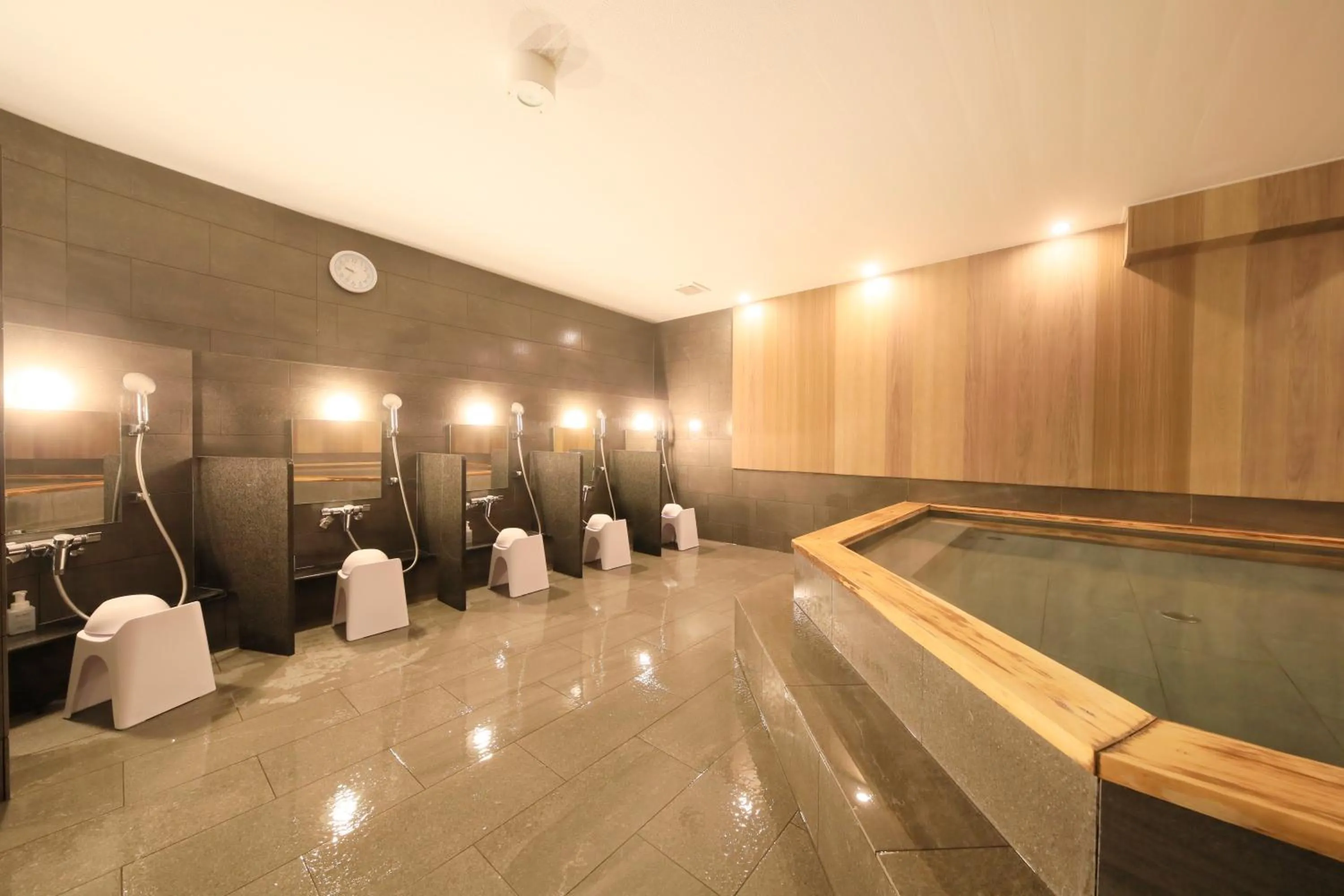 Hot Spring Bath in QuintessaHotel SapporoSusukino63 Relax&Spa