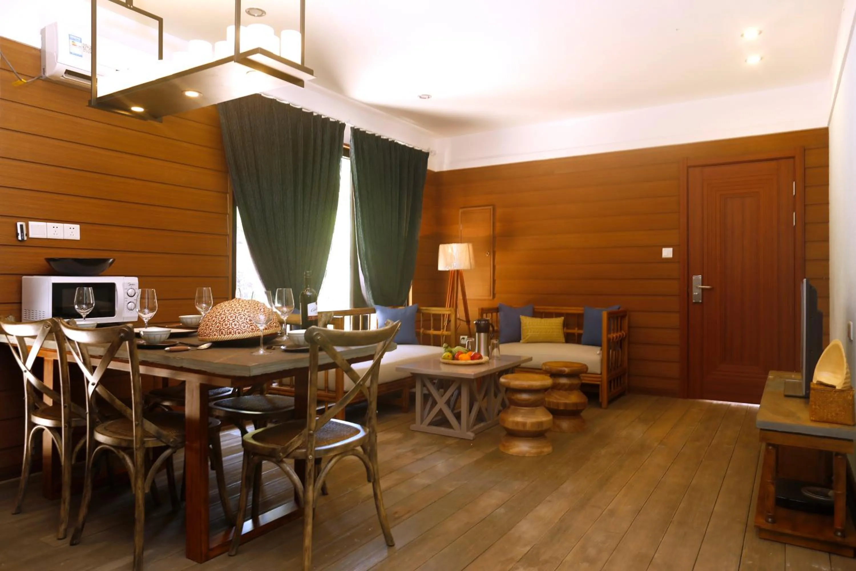 Seating area in Shell Villa apartel resort