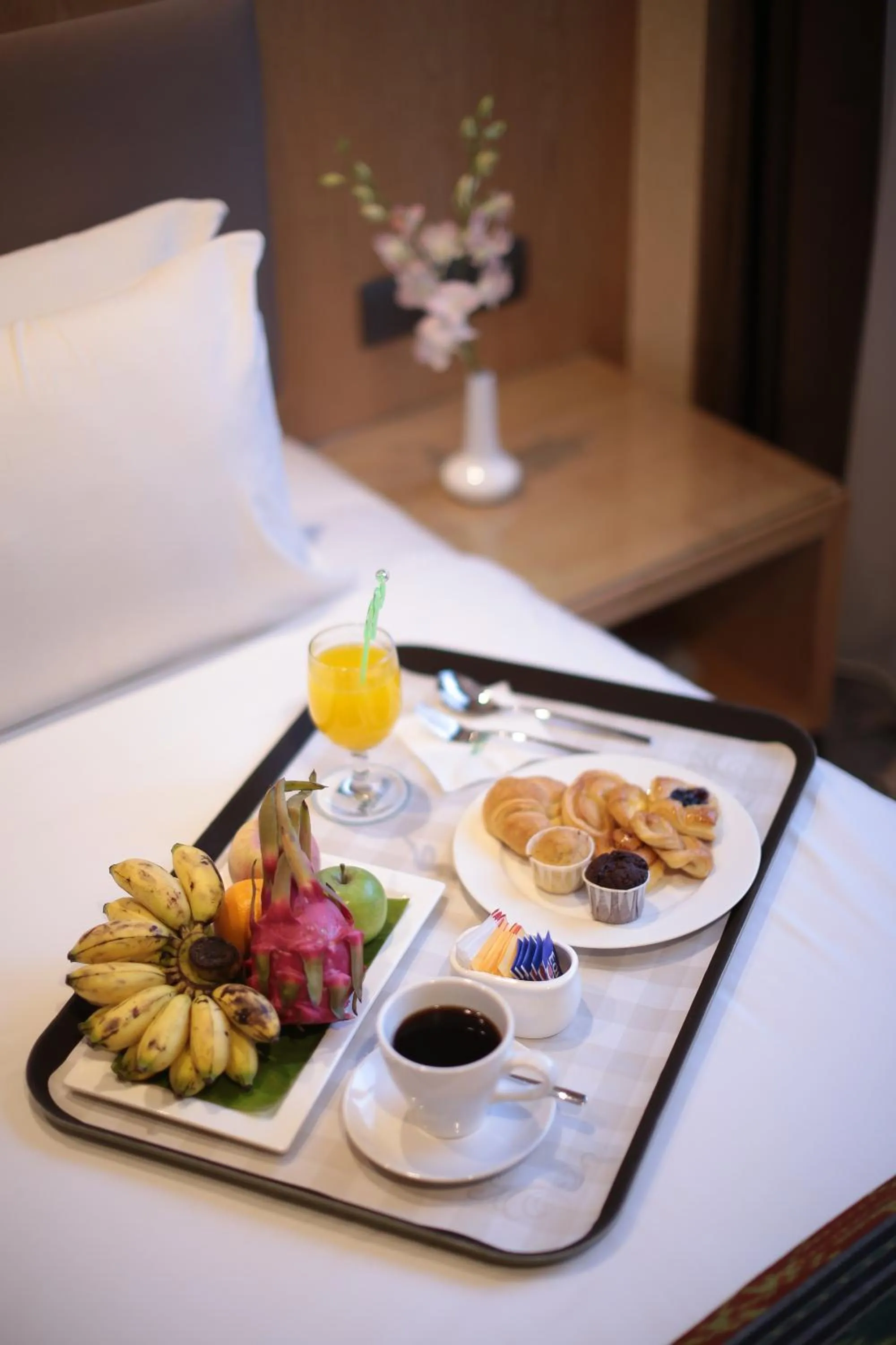 Food and drinks in Imperial Riverbank Hotel Kuching