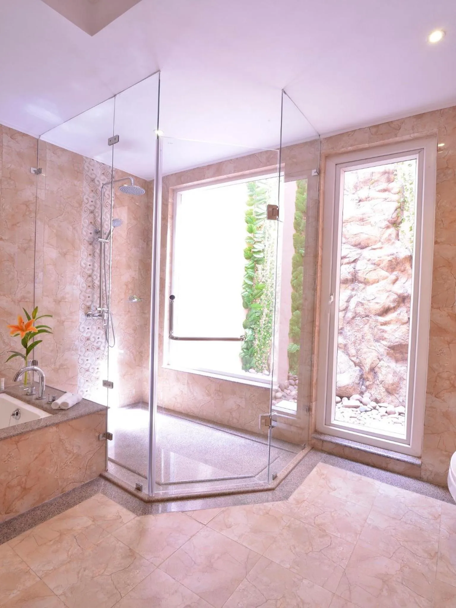 Bathroom in Orchha Palace and Convention Centre