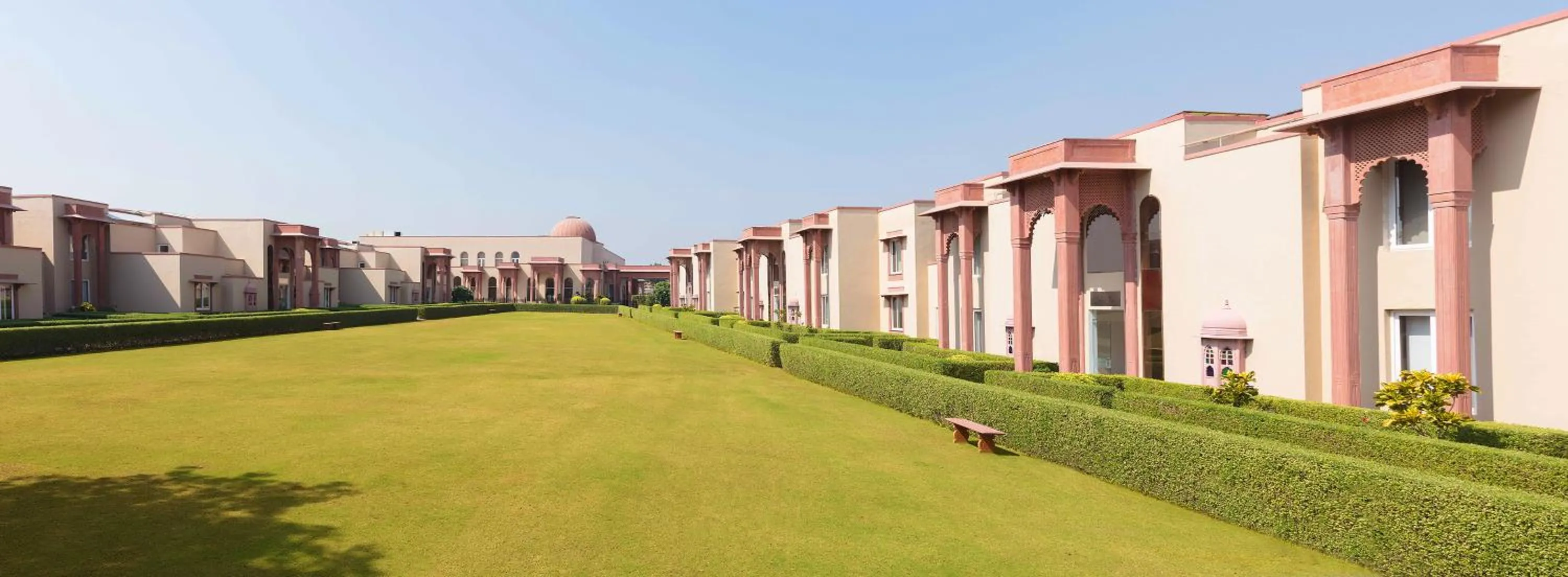 Garden in Orchha Palace and Convention Centre