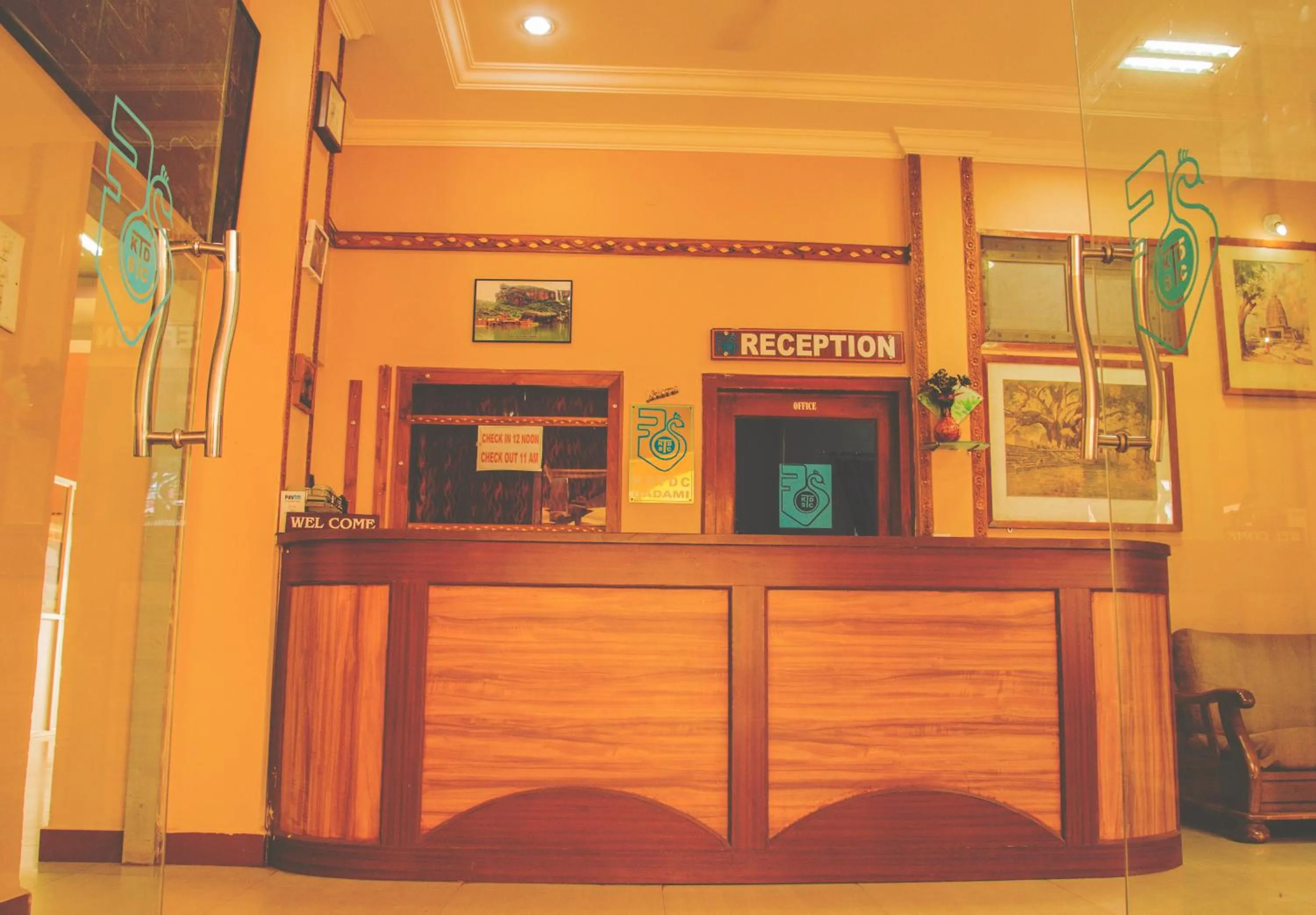 KSTDC Hotel Mayura Chalukya, Badami