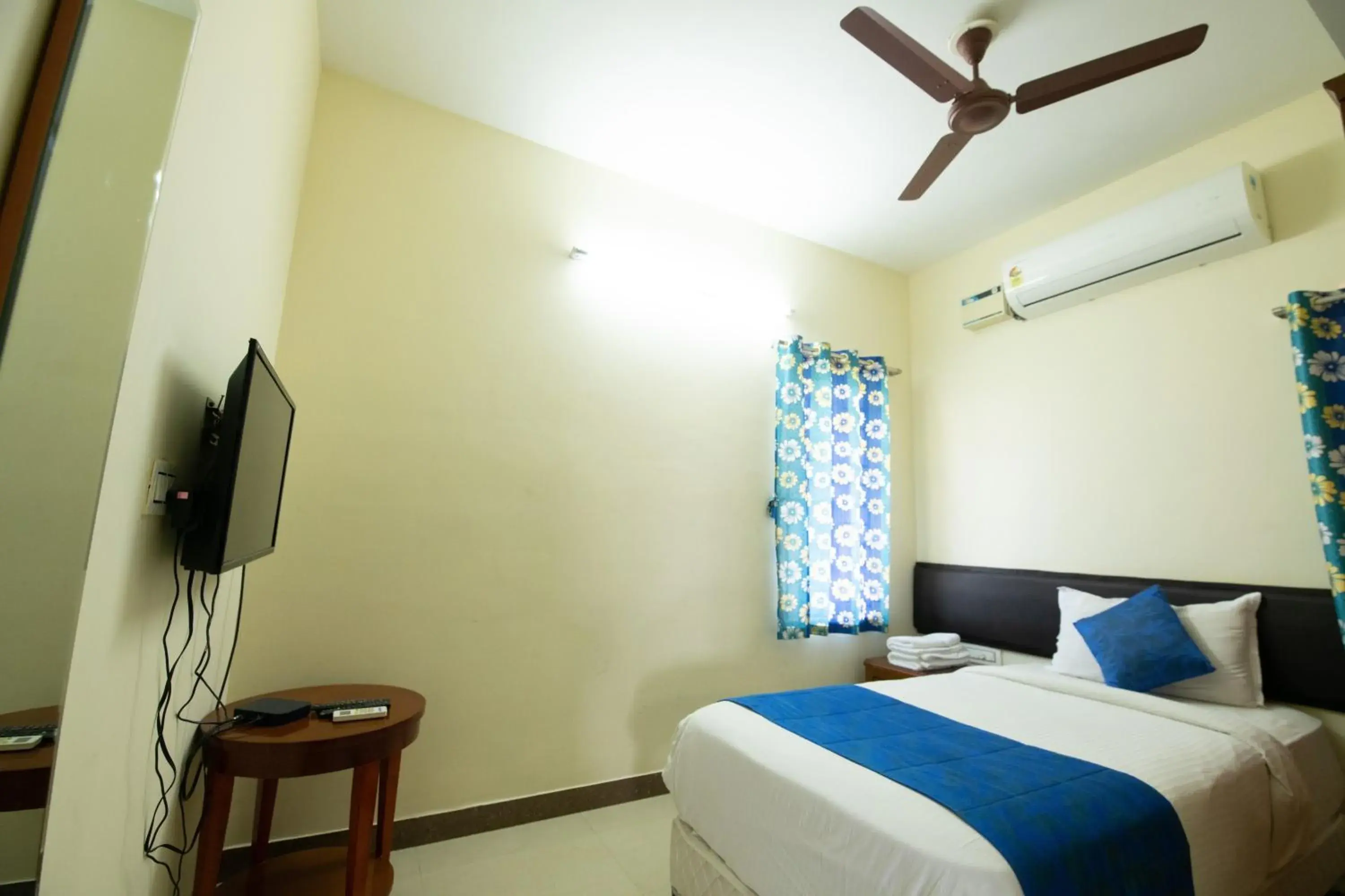 Two-Bedroom Apartment in High Point Serviced Apartment Two-Bedroom Apartment in High Point Serviced Apartment