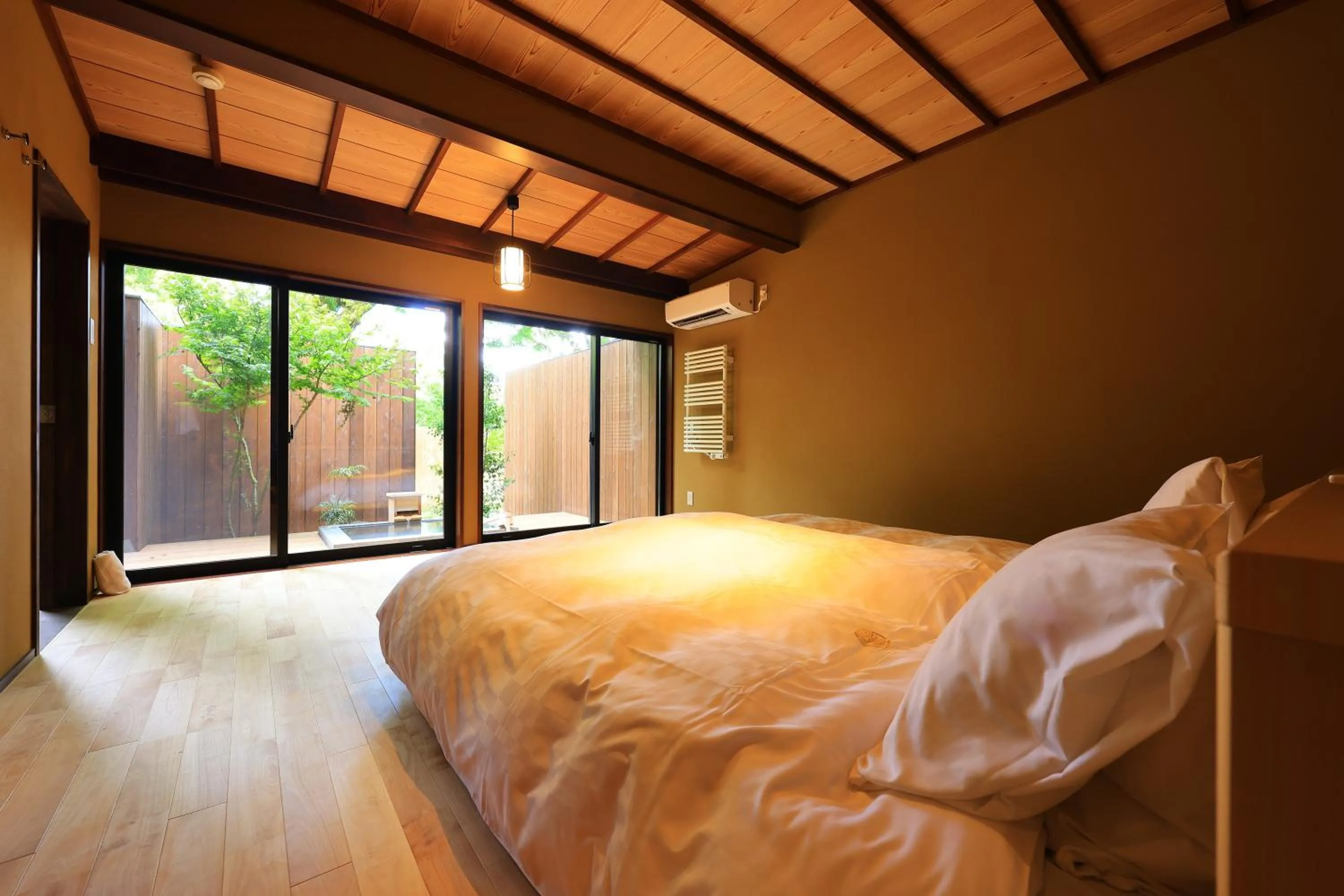 Bedroom, Bed in Matsuzakaya Honten