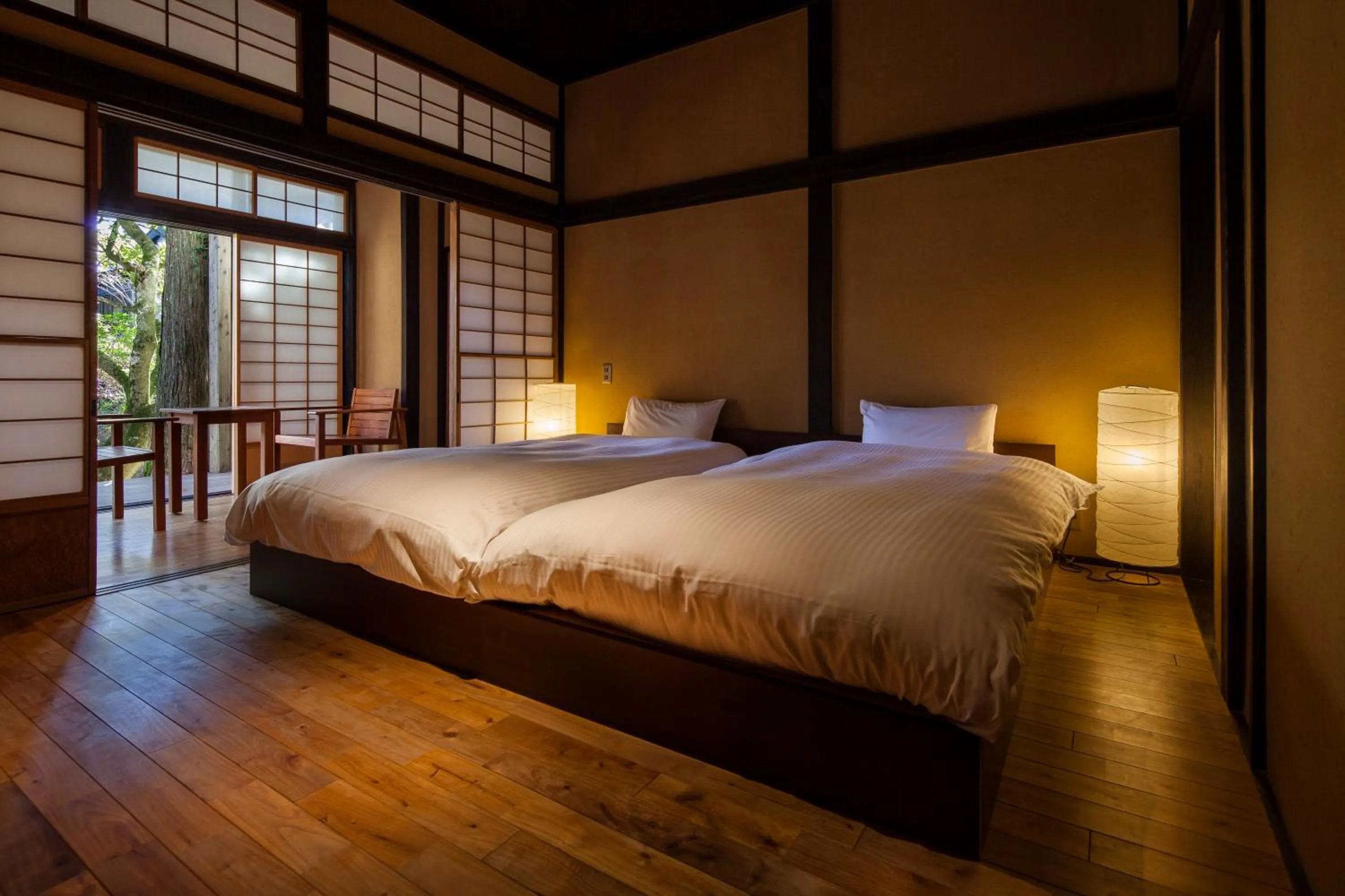 Bedroom, Bed in Matsuzakaya Honten