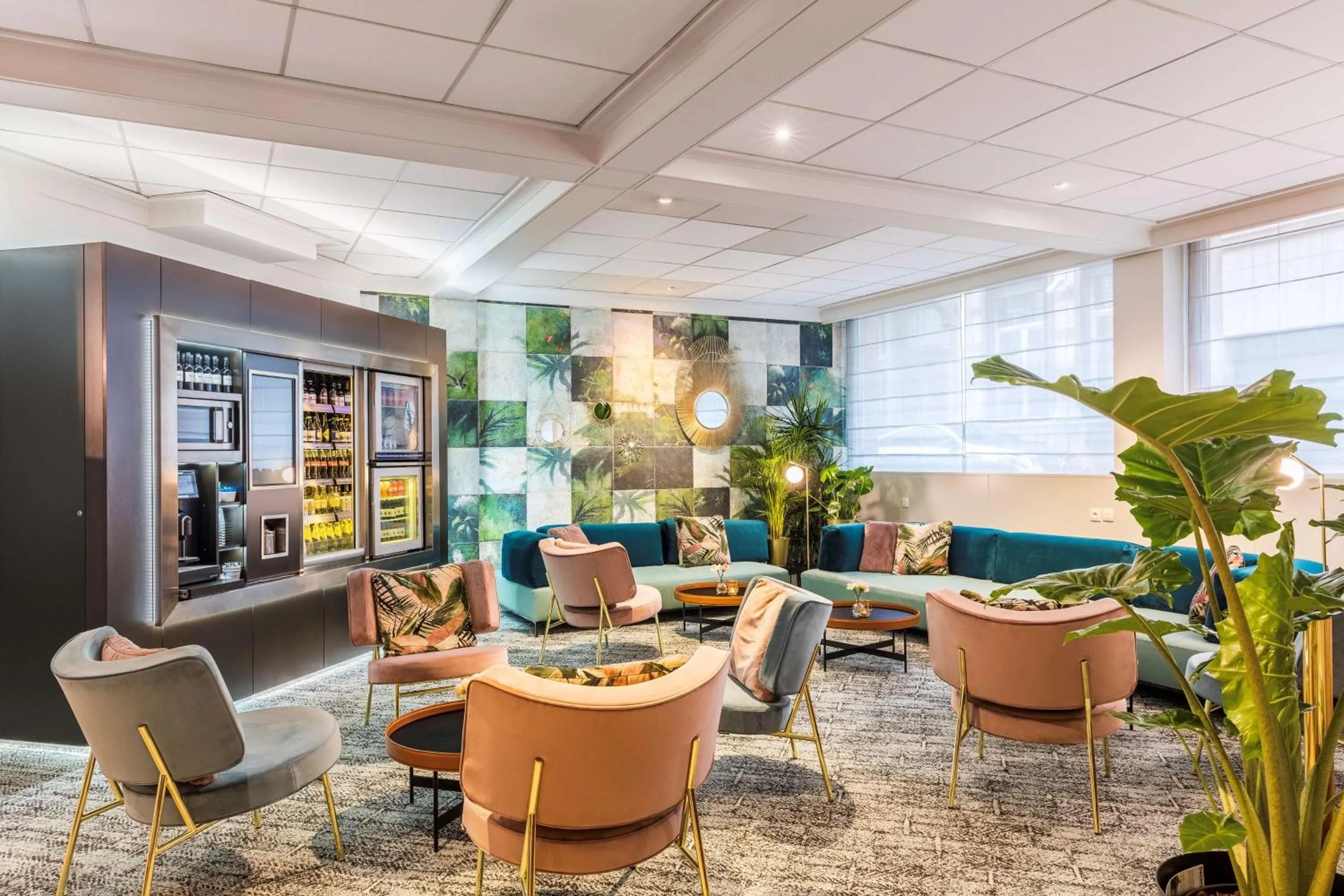 Lobby or reception in NH Brussels Stéphanie