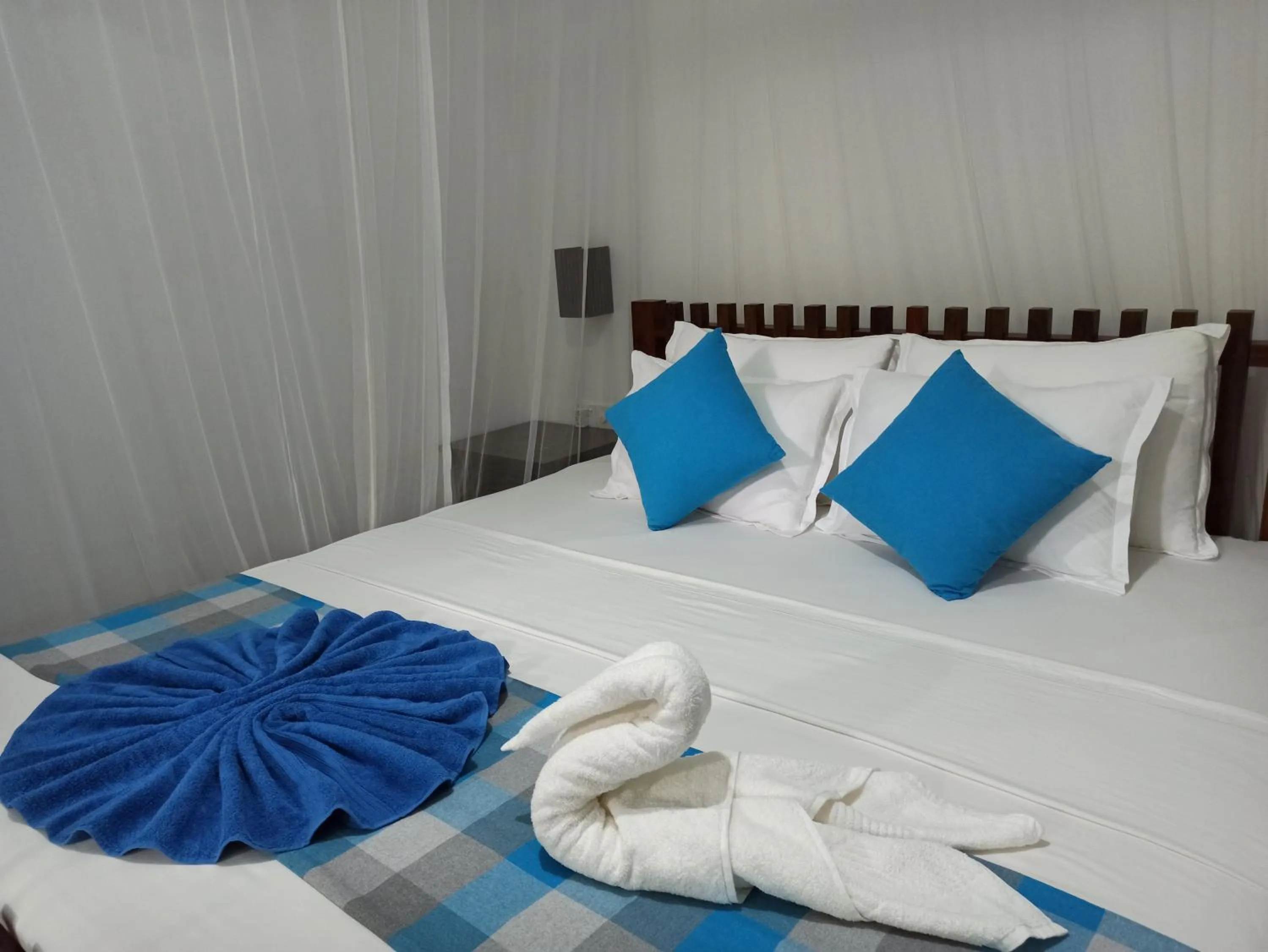 Bed in Butterfly Jewel