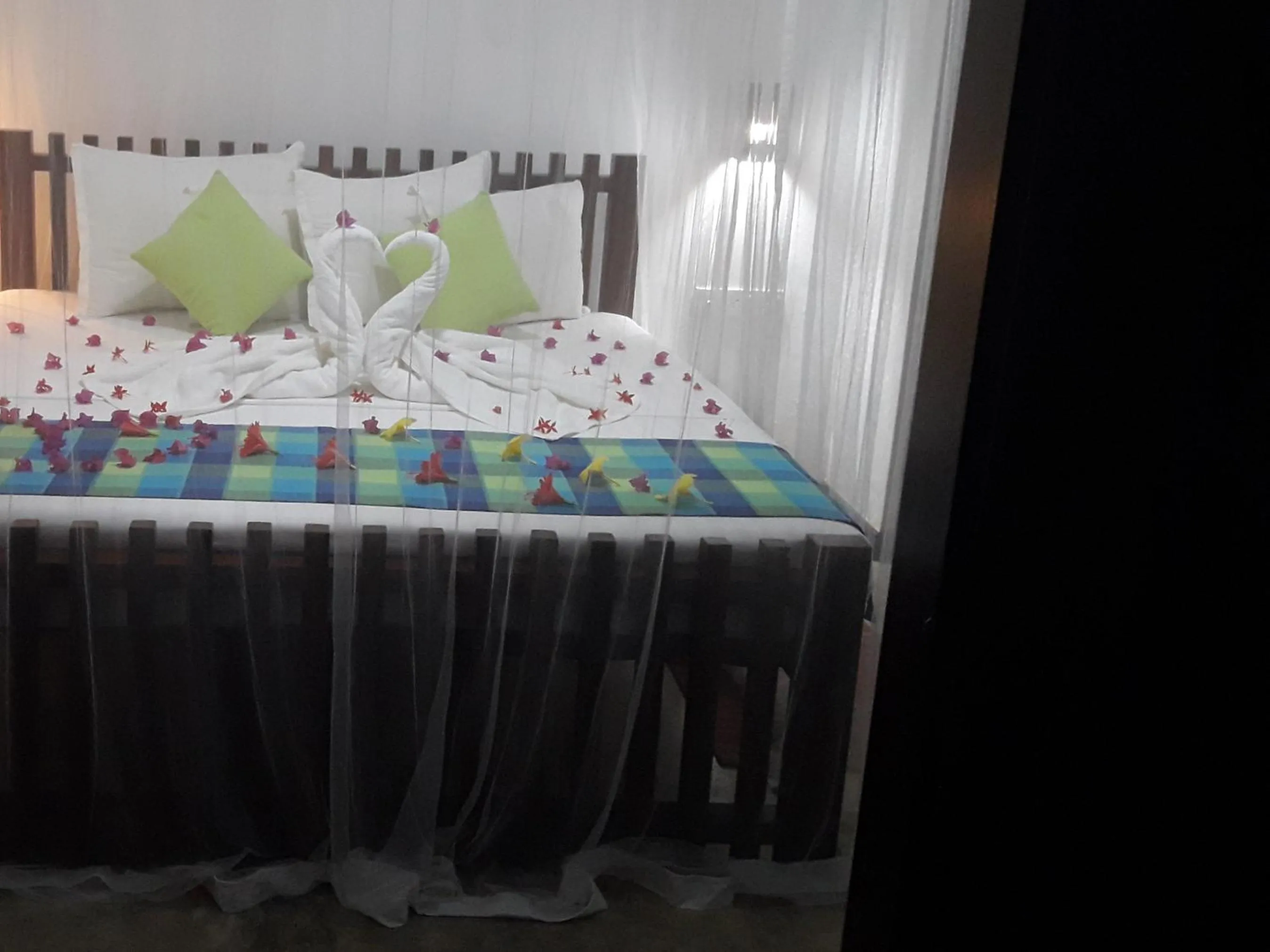 Bed in Butterfly Jewel